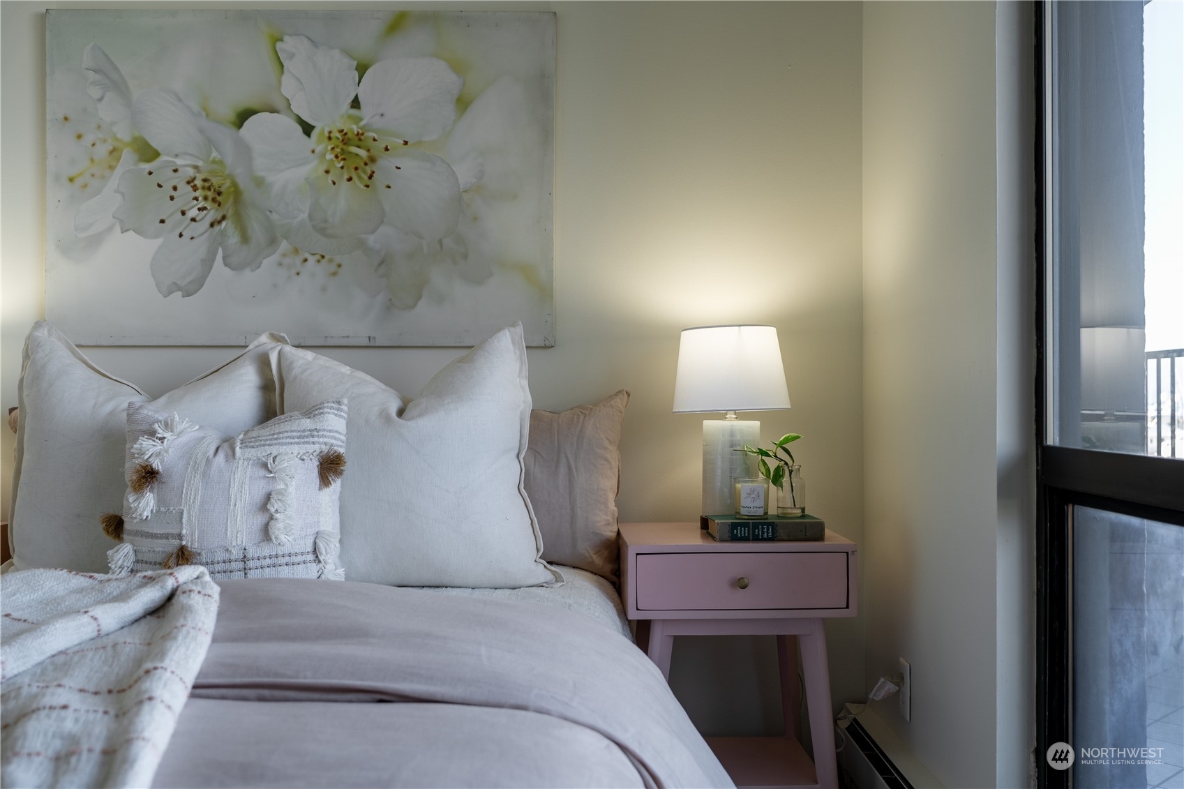 6535 Seaview Avenue NW Unit: 305B