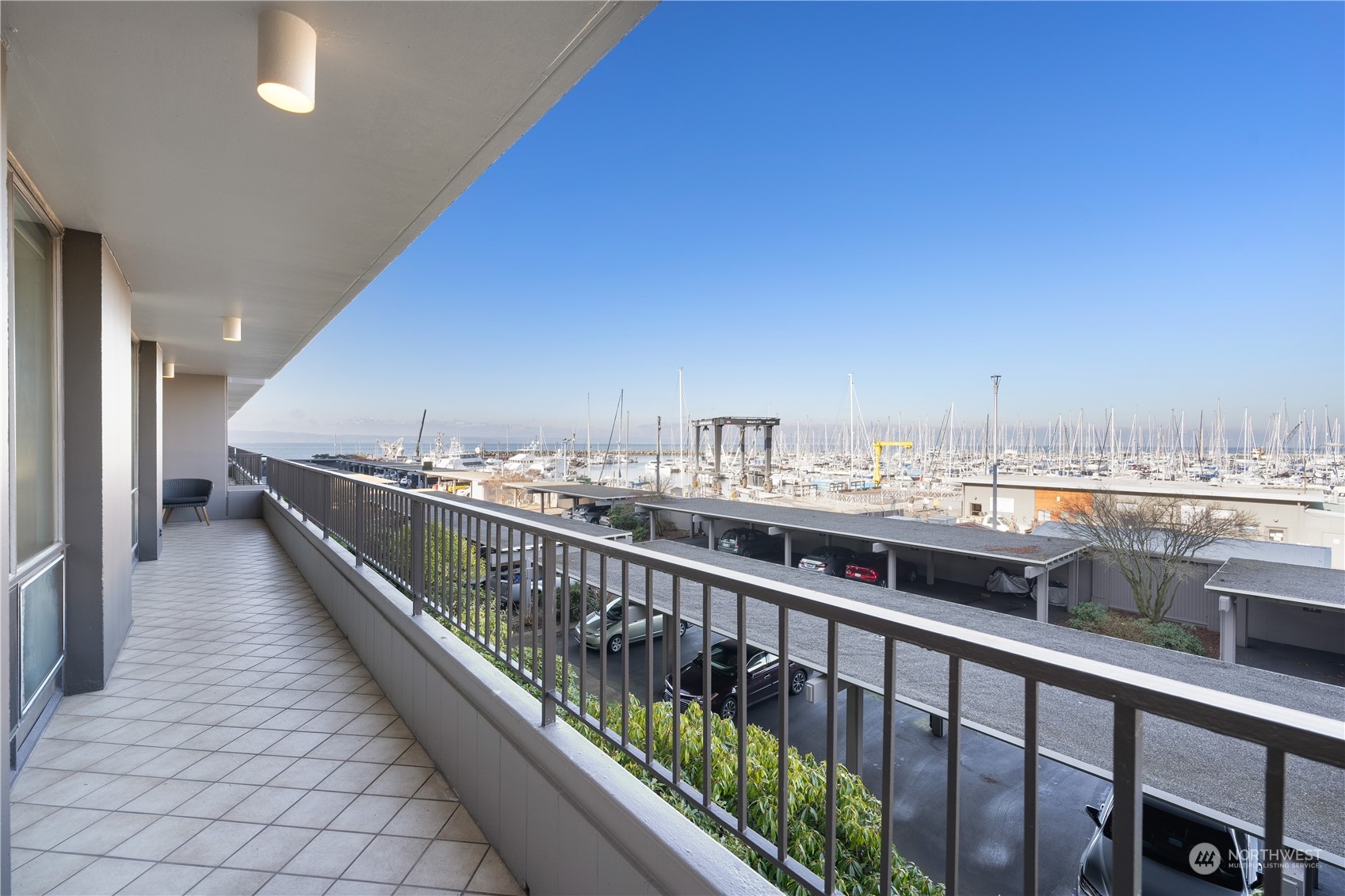 6535 Seaview Avenue NW Unit: 305B