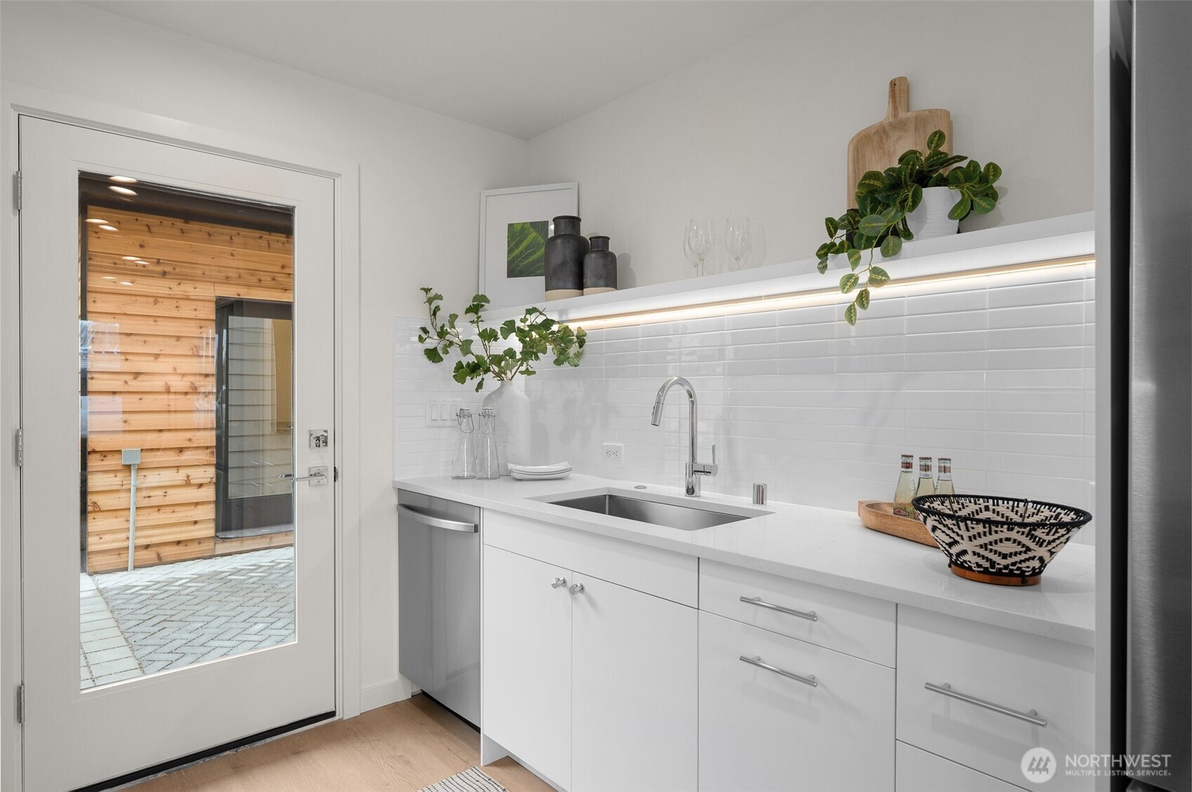 9219 B 14th Avenue NW