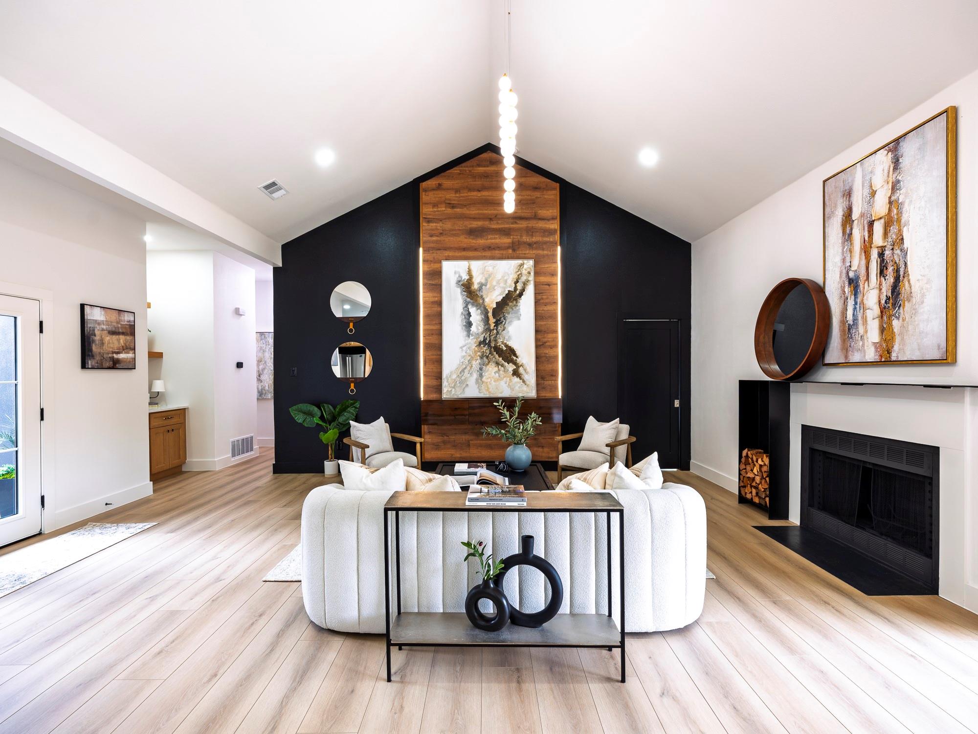 8111 Elkhorn Mountain TRL