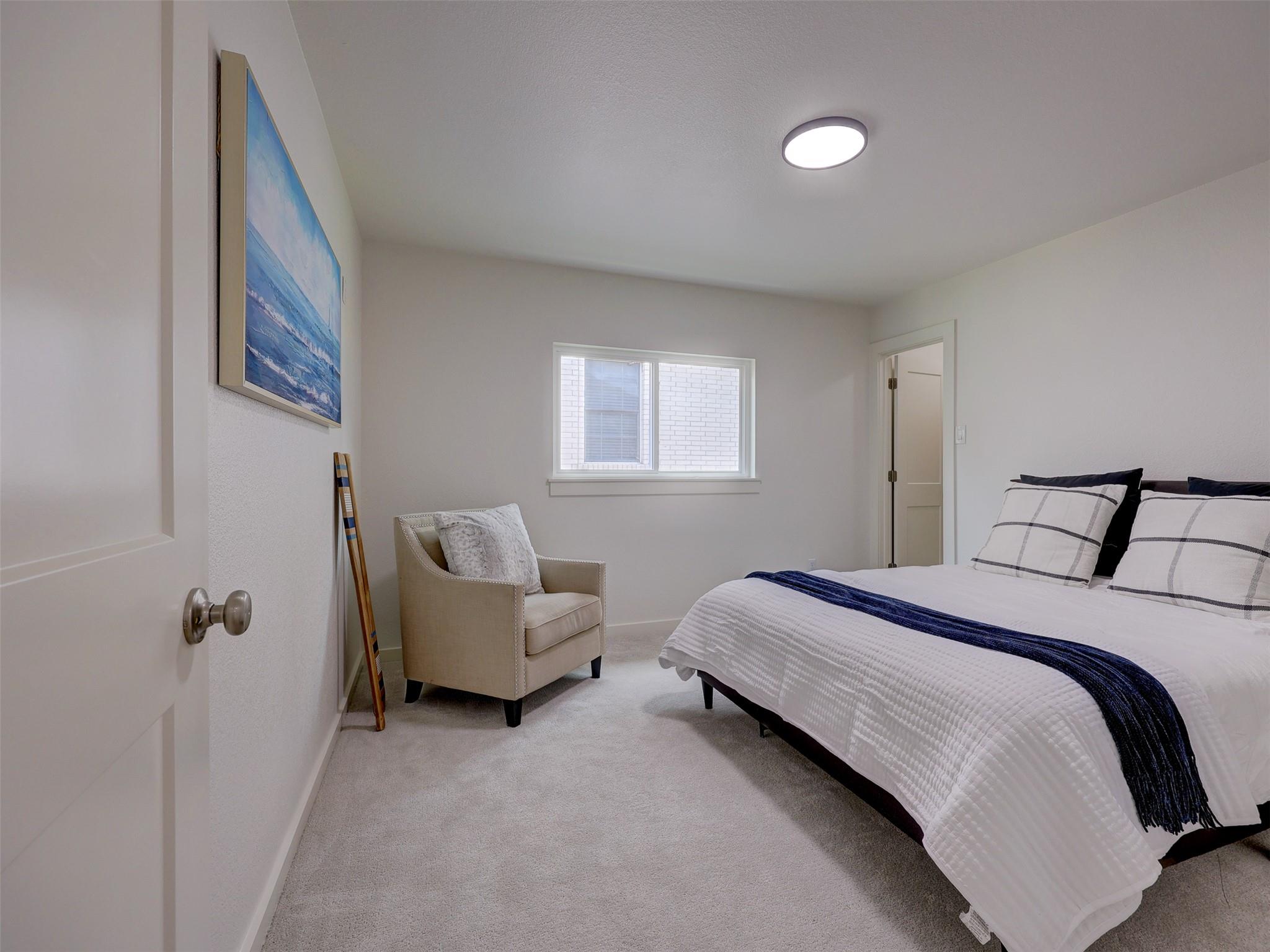 11224 Pickard LN