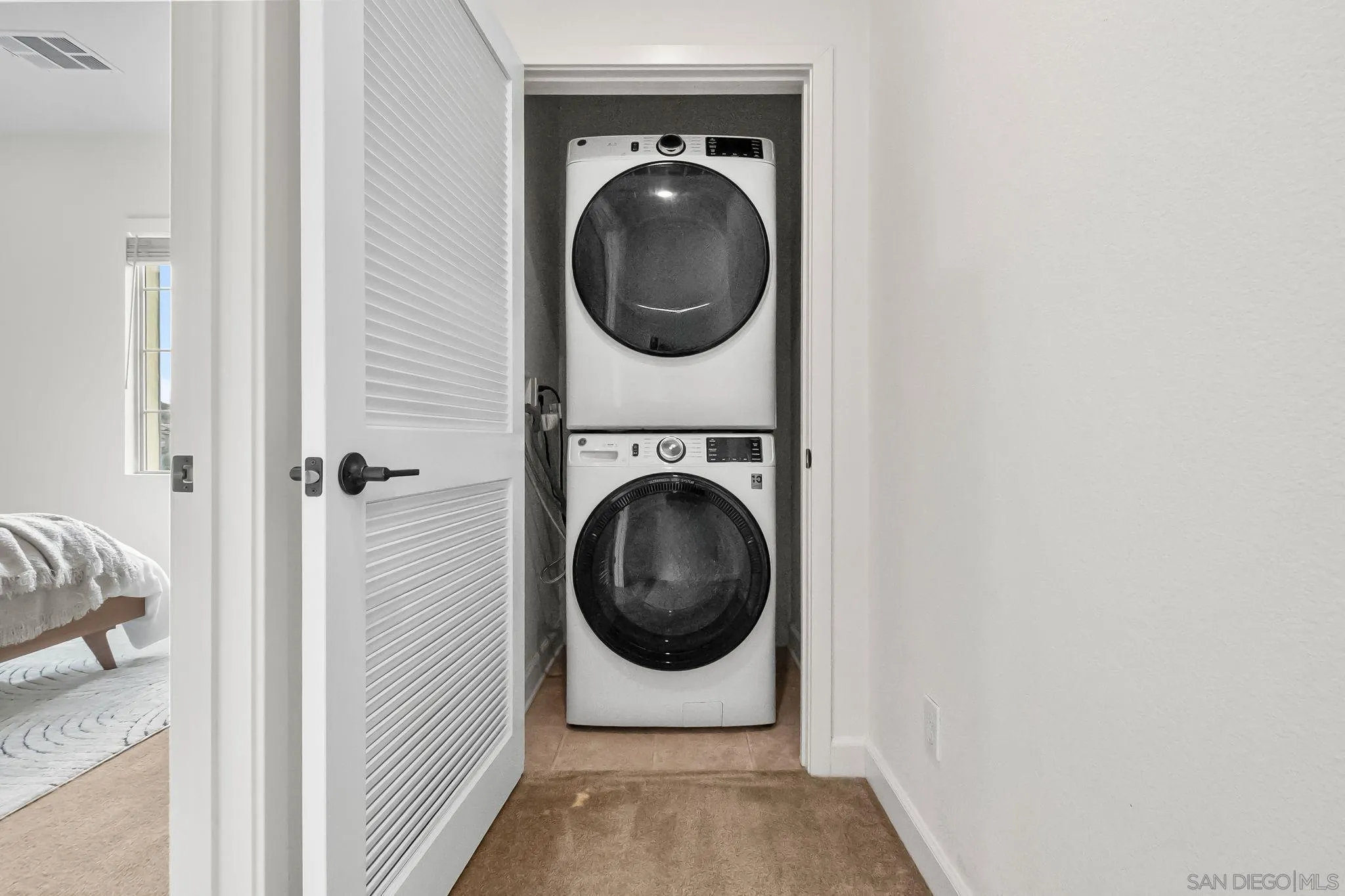 4384 Nautilus Way Unit 8