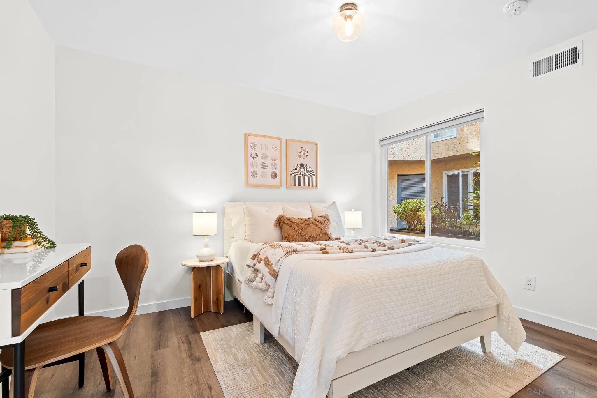 1324 S Pacific Unit 3