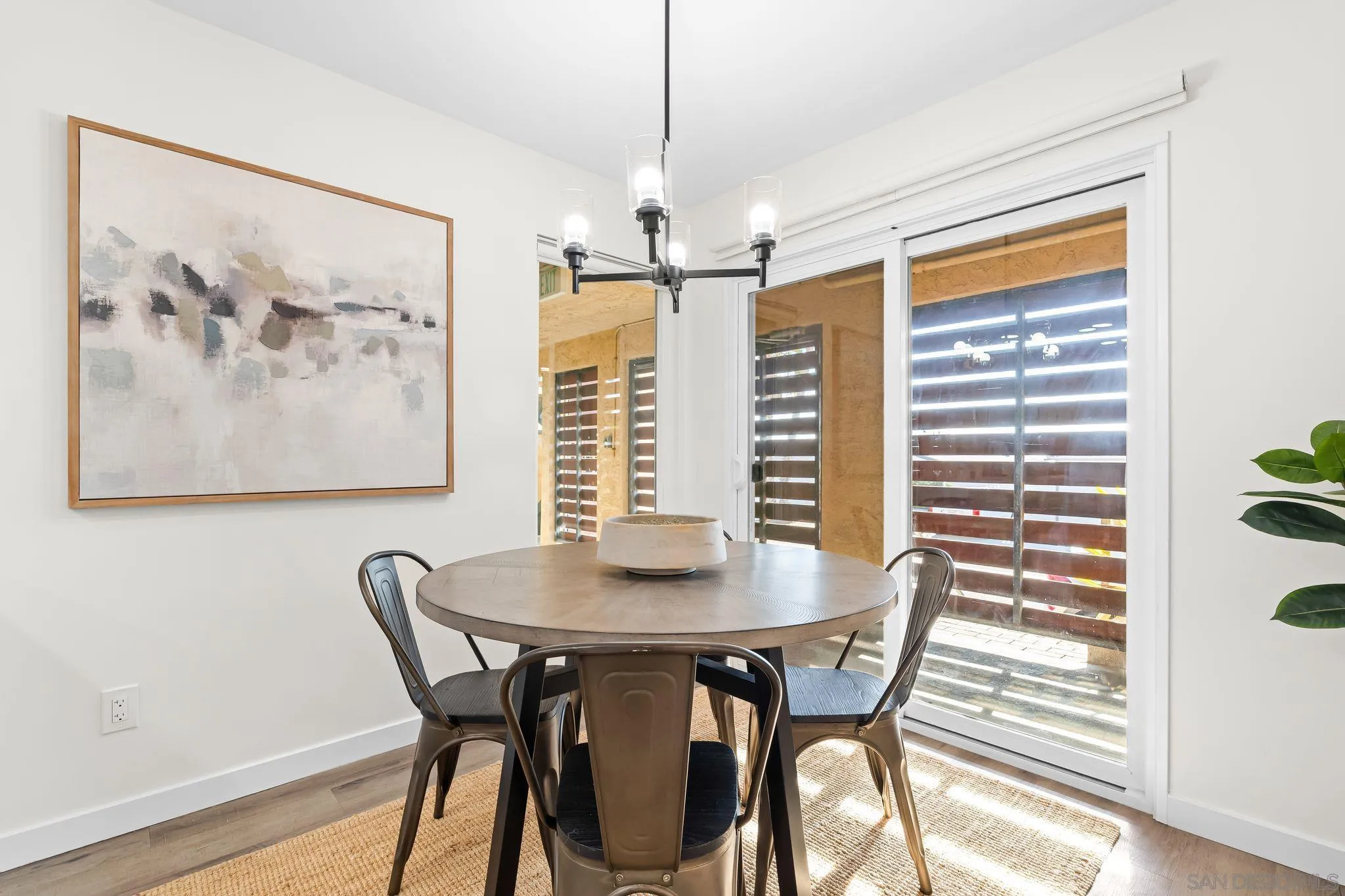 1324 S Pacific Unit 3