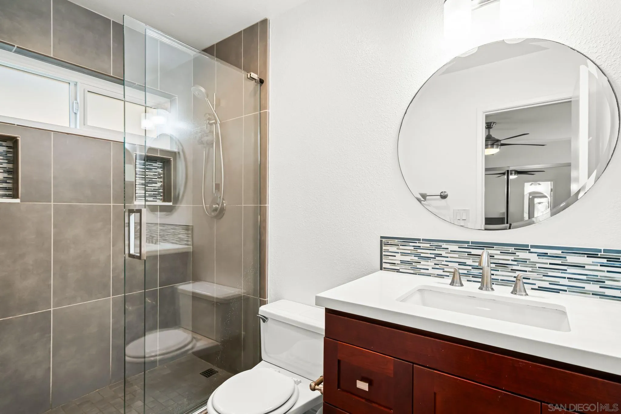 1324 S S Pacific St Unit 4