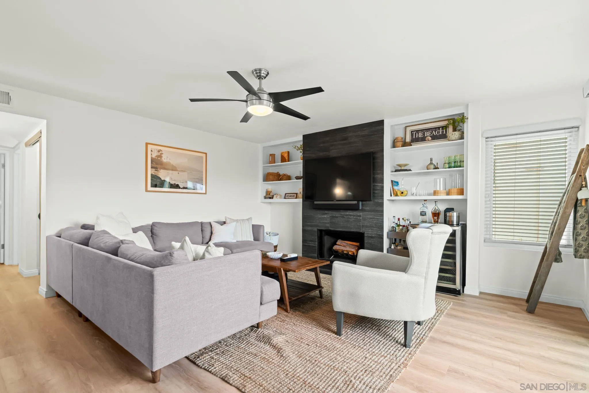 1324 S S Pacific St Unit 4