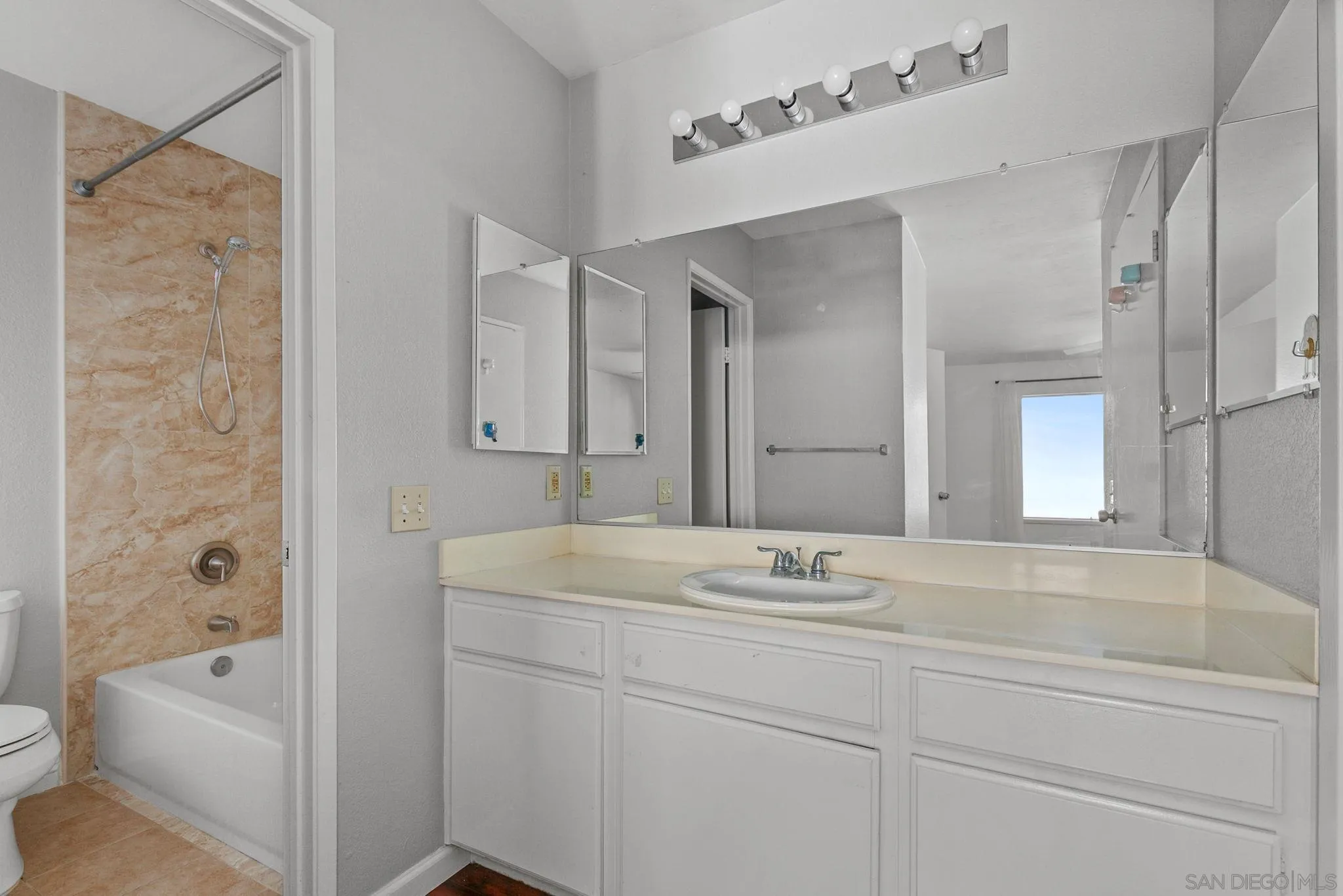 4080 Rosenda Court Unit 203