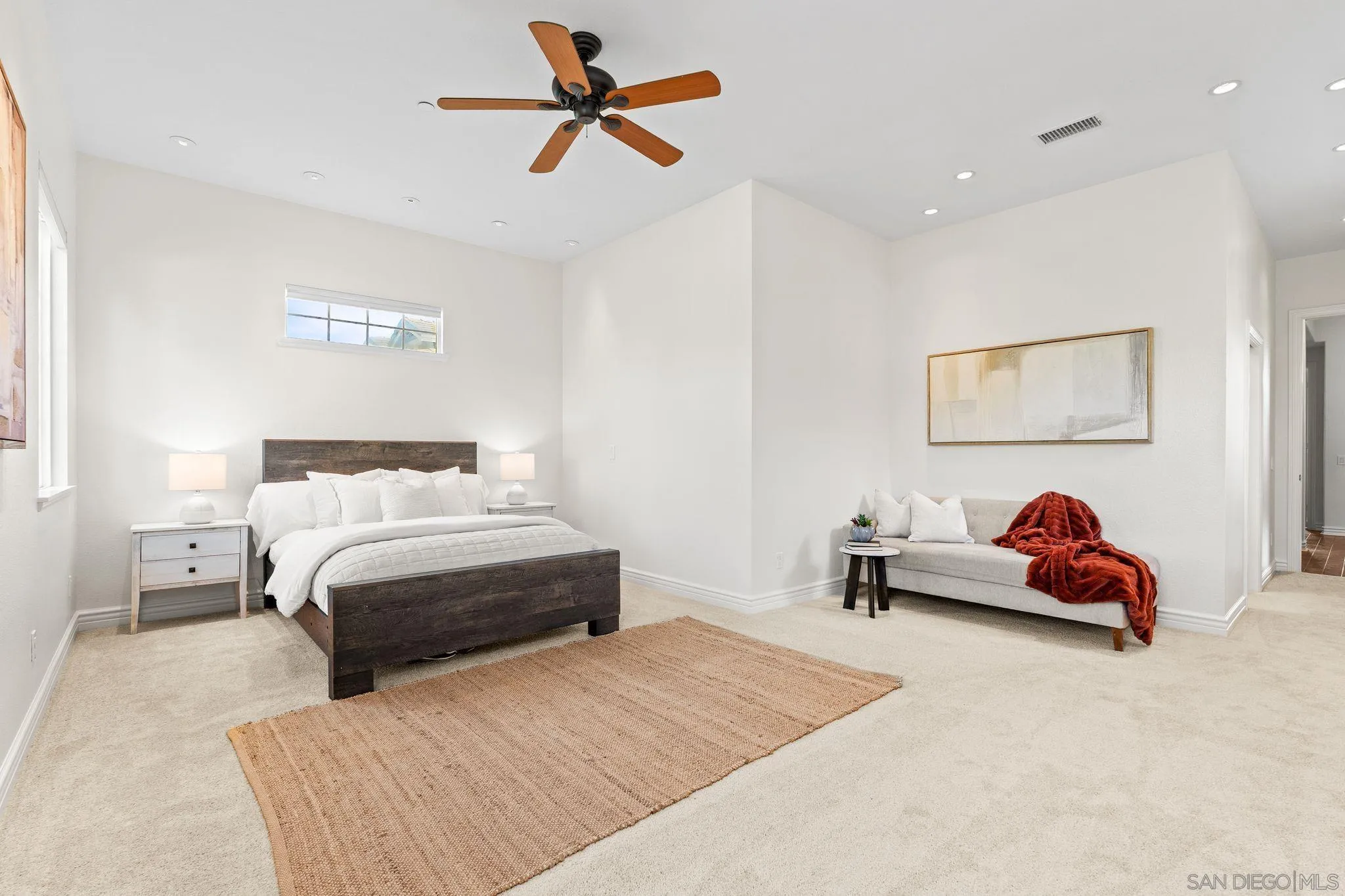 860 Calle Santa Cruz