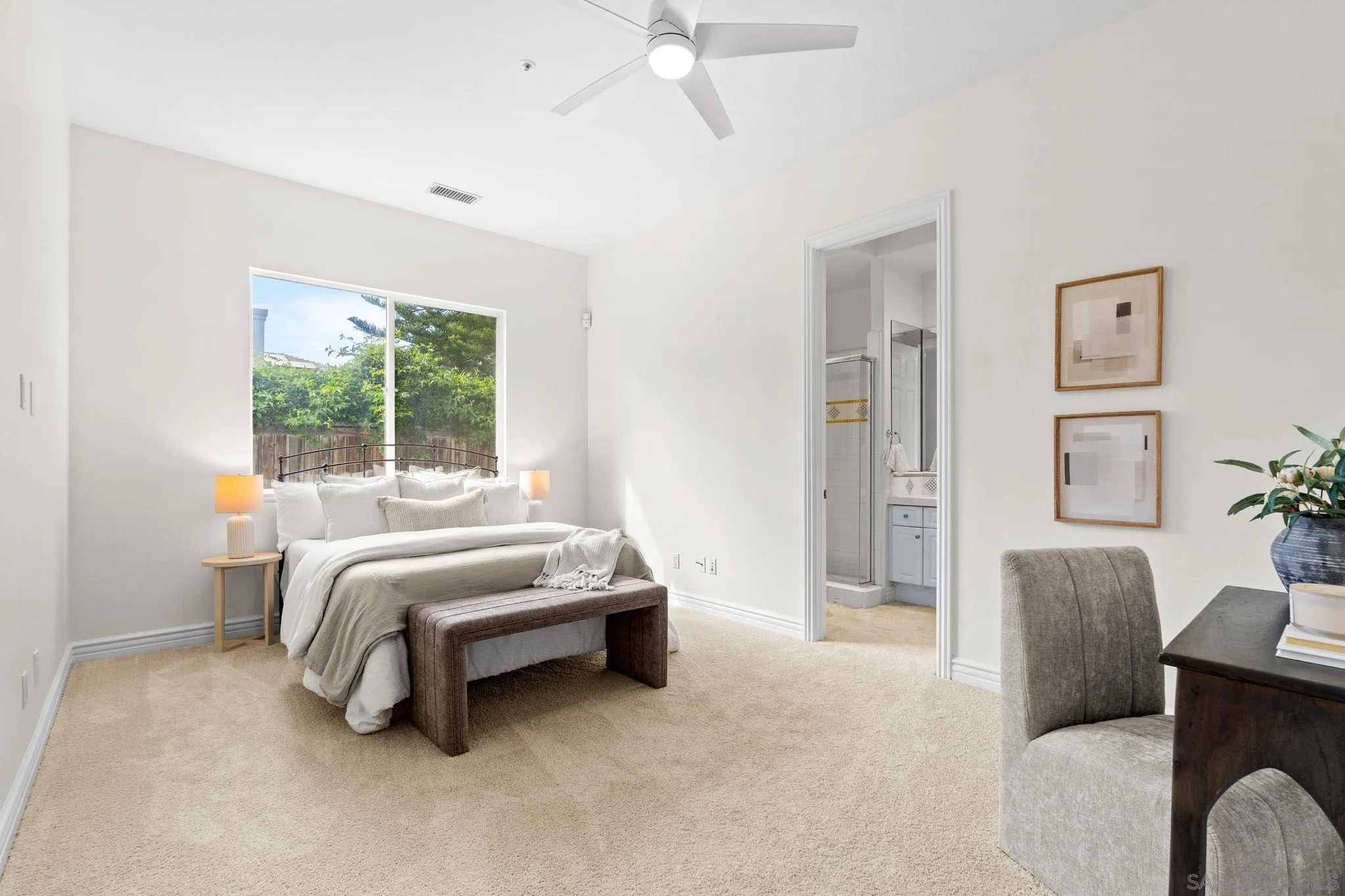 860 Calle Santa Cruz