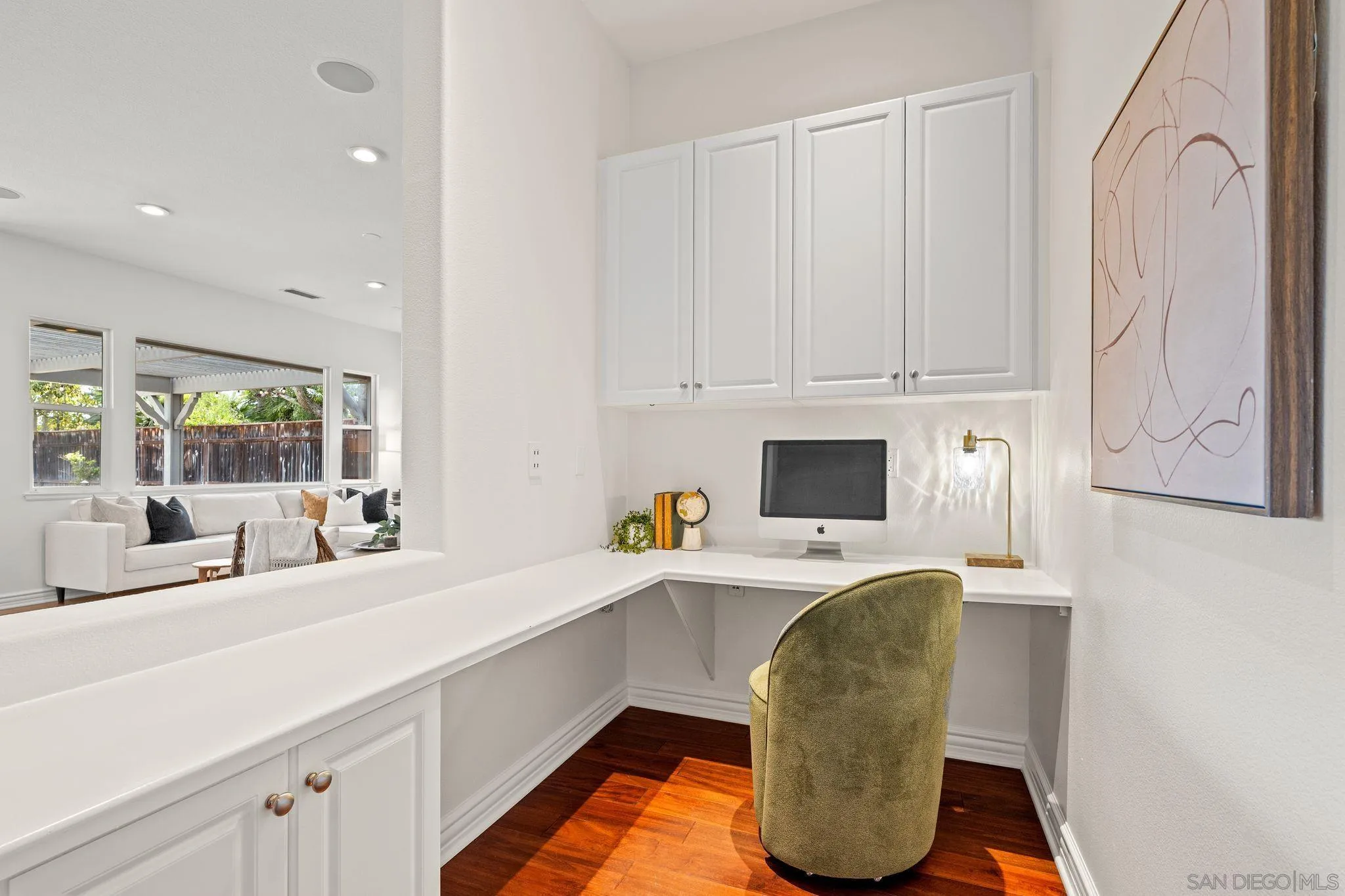 860 Calle Santa Cruz