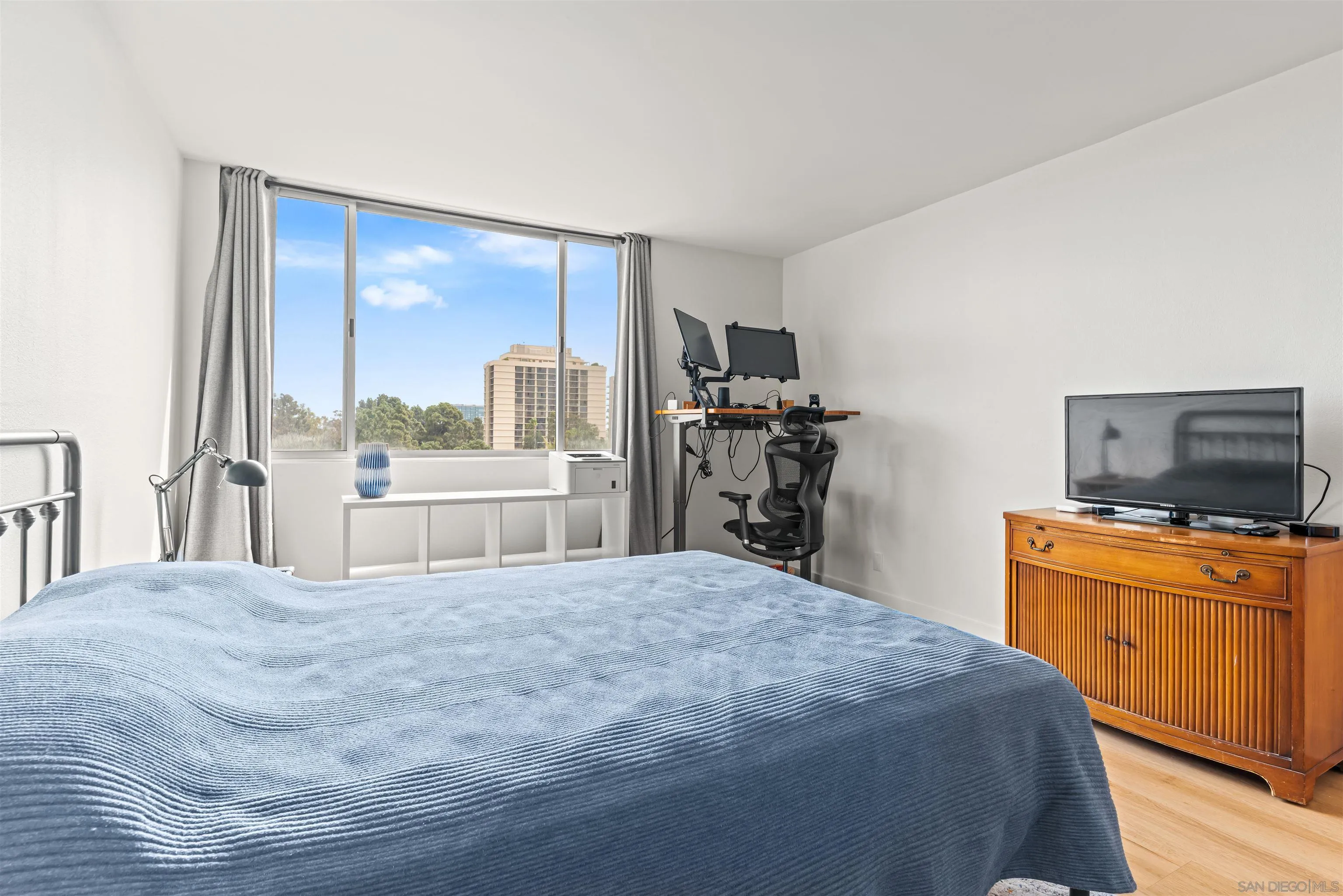 3635 7th Ave Unit 8a