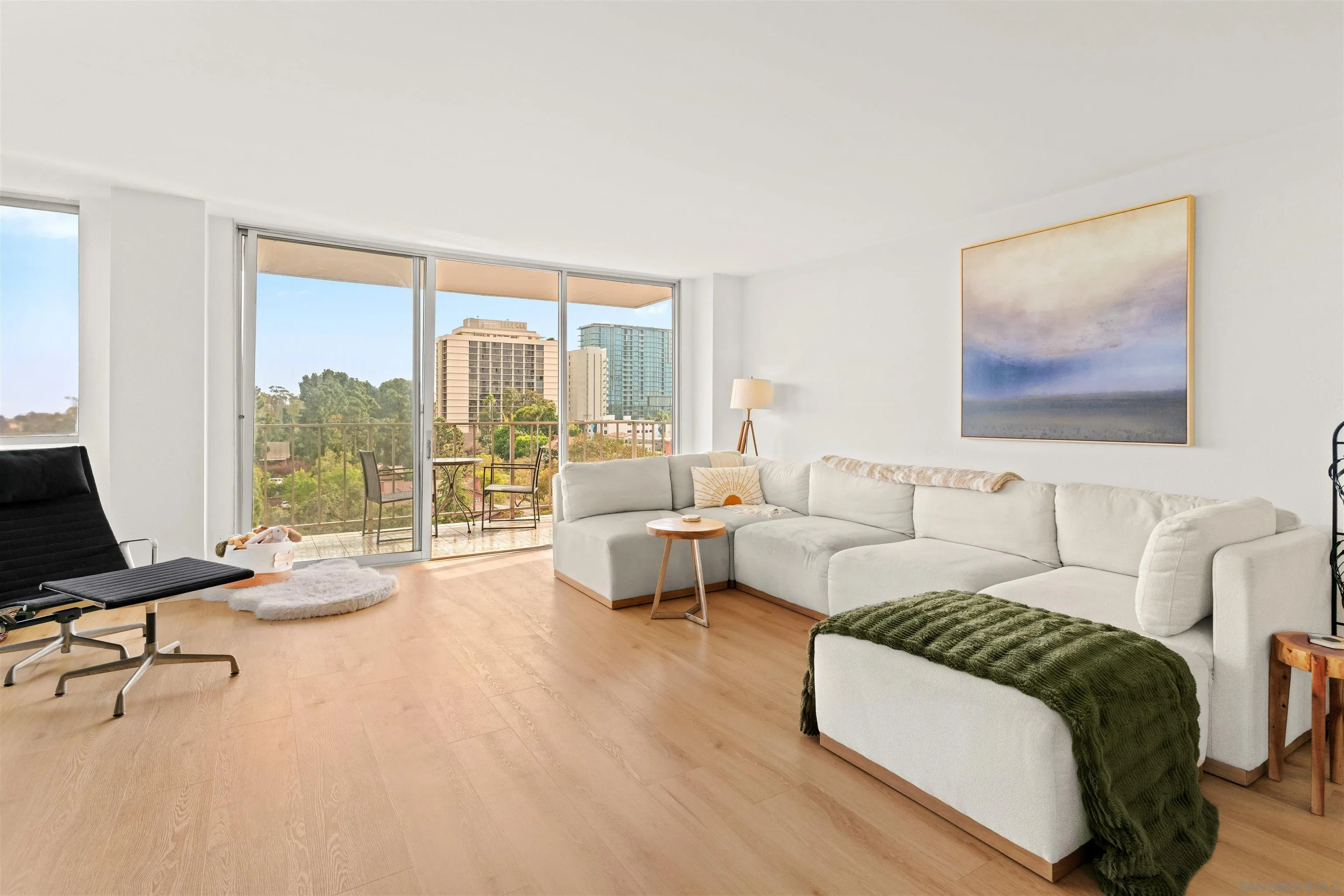 3635 7th Ave Unit 8a