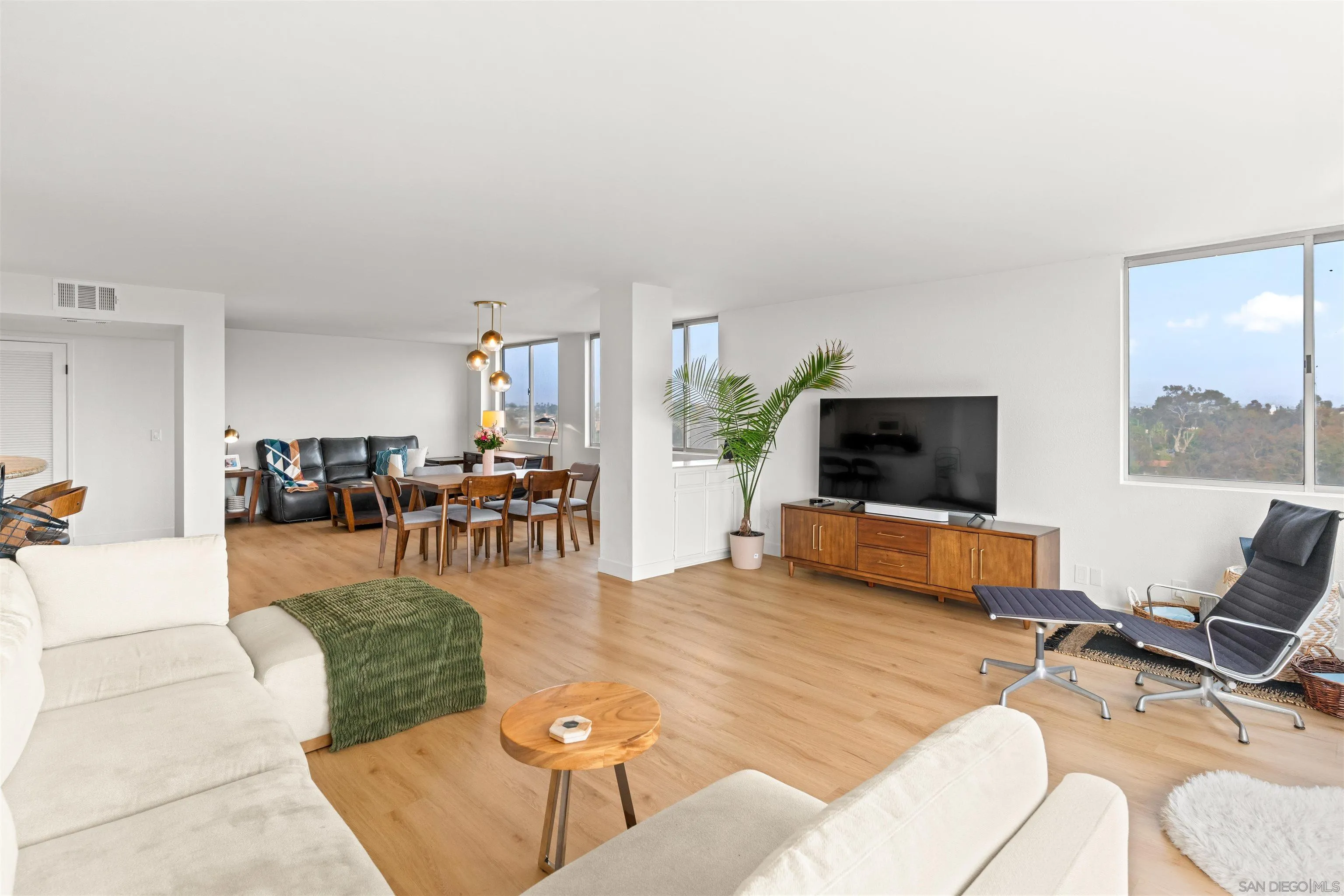 3635 7th Ave Unit 8a