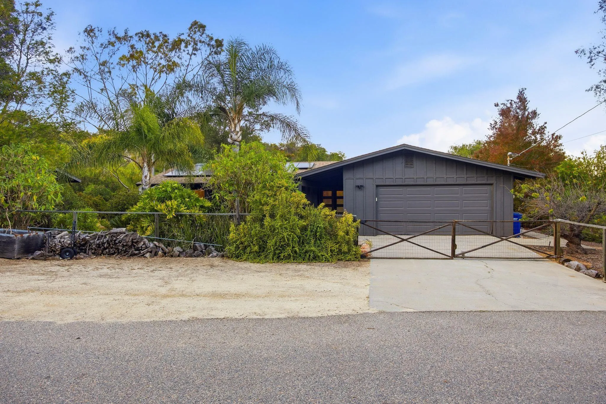 1010 Quail Creek
