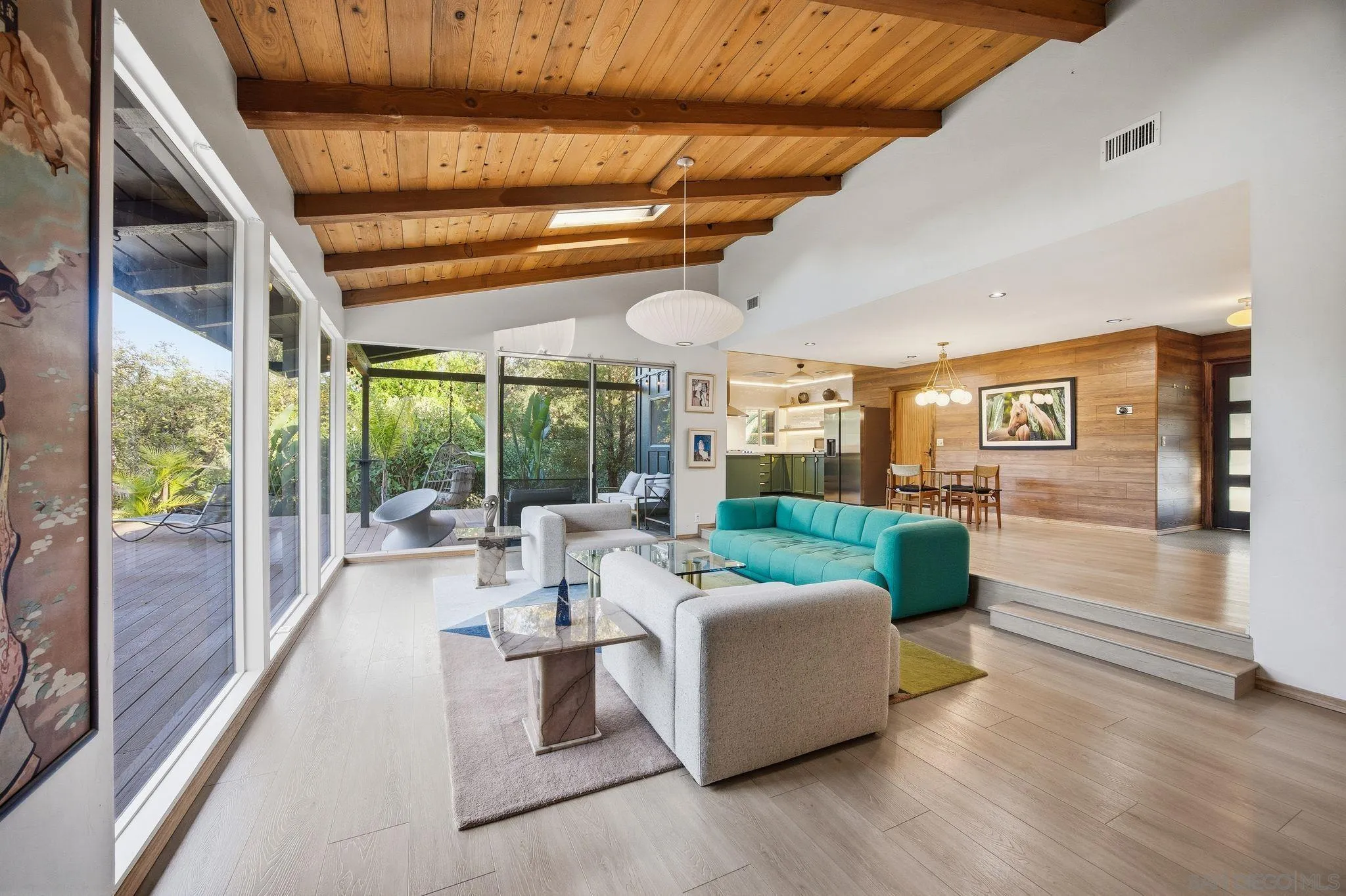 1010 Quail Creek