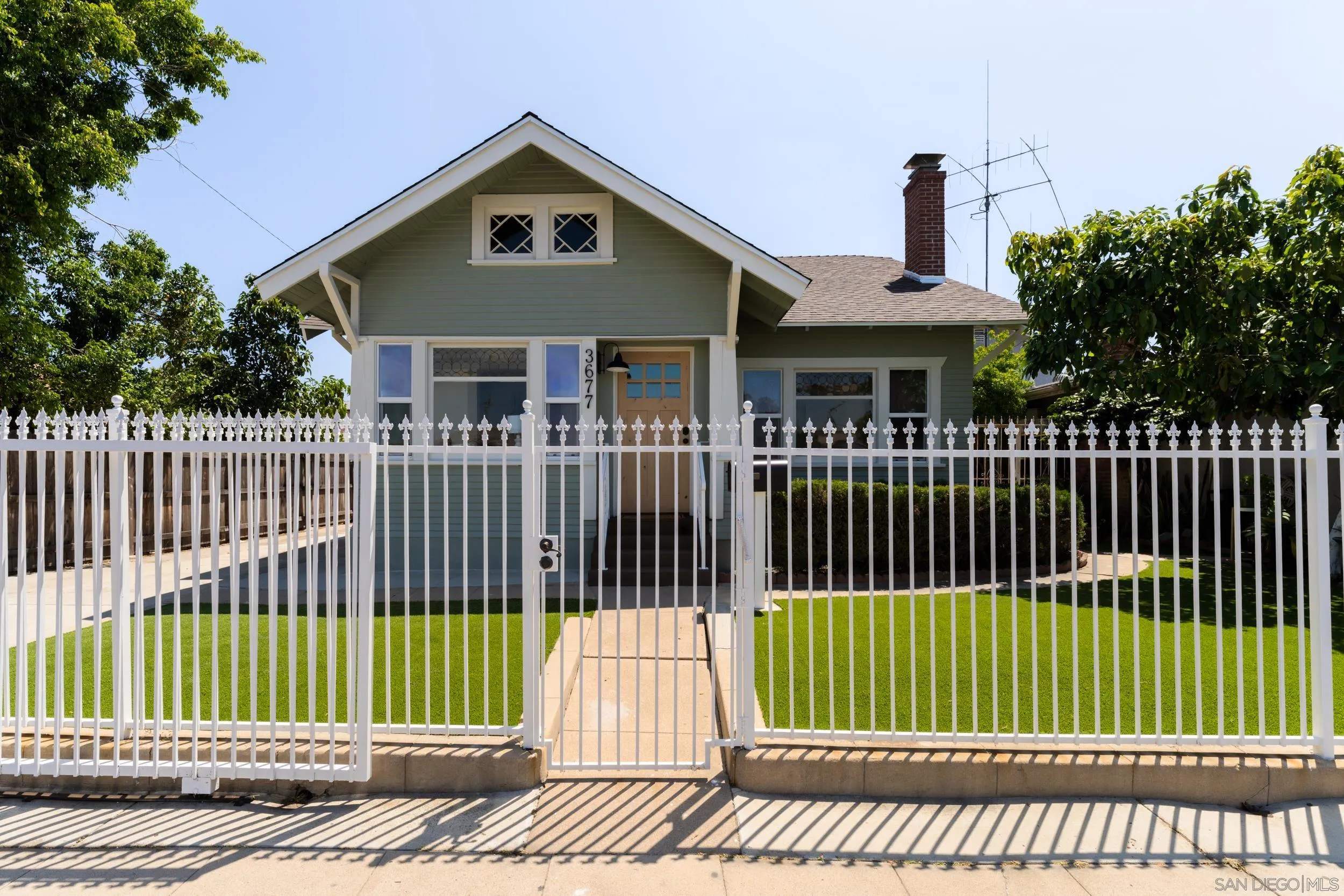 3677 Highland
