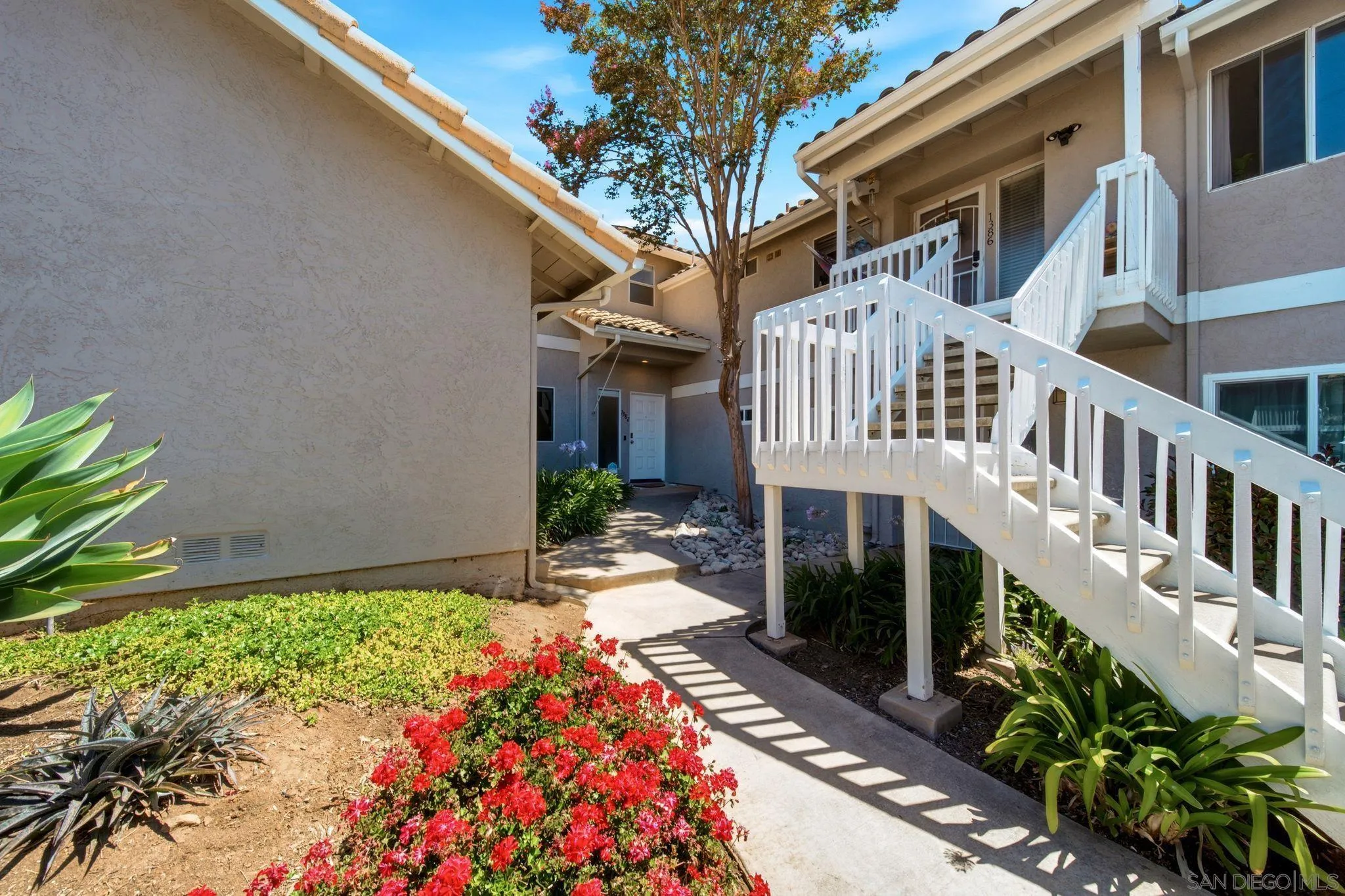 1382 Palomar