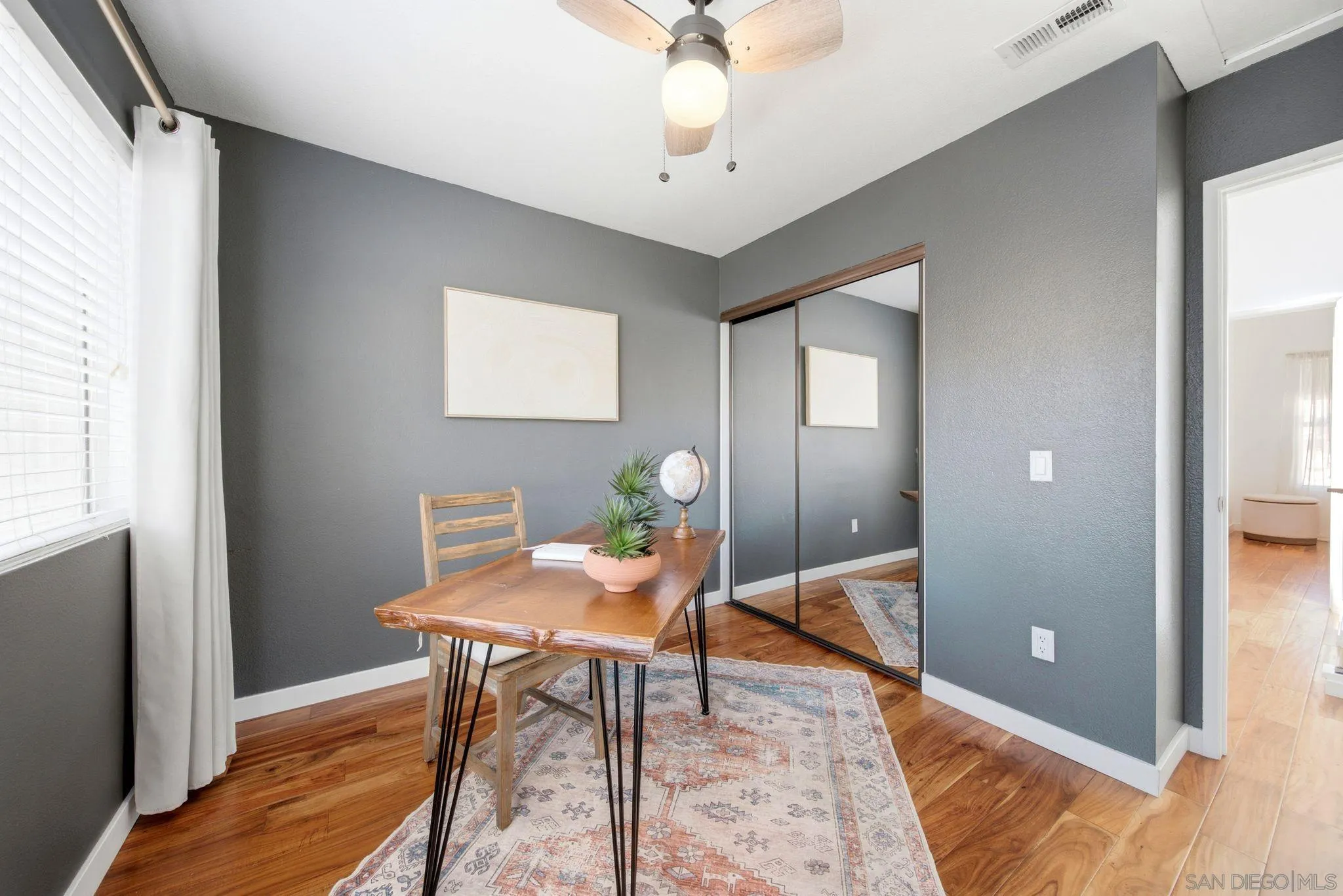 1382 Palomar
