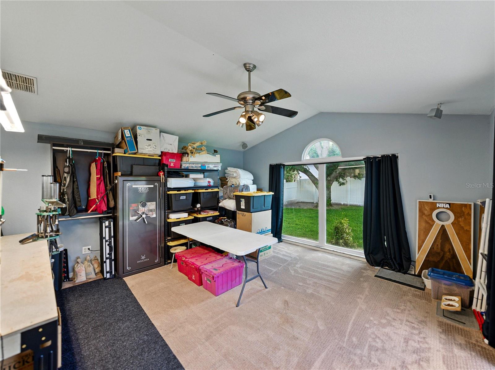 3909 VALRICO GROVE DR