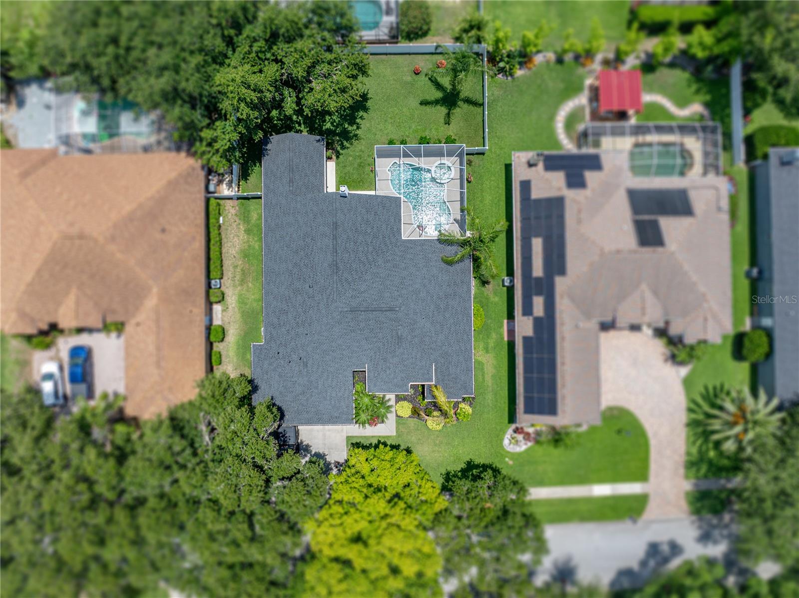 3909 VALRICO GROVE DR