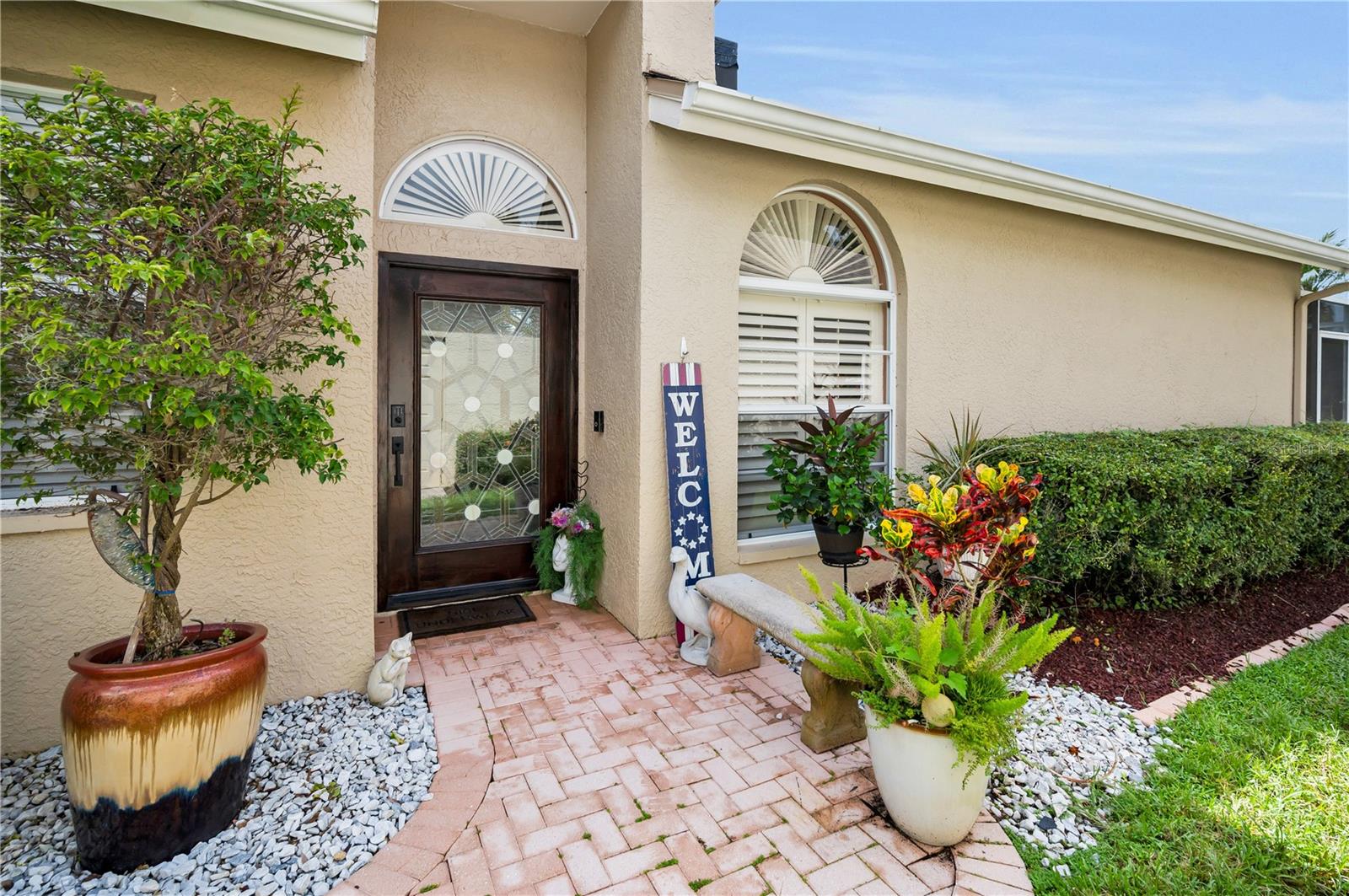 4874 WESTCHESTER CT
