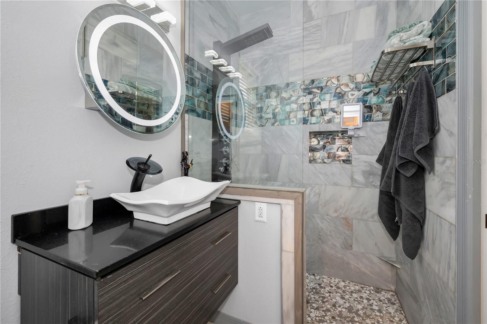 4874 WESTCHESTER CT