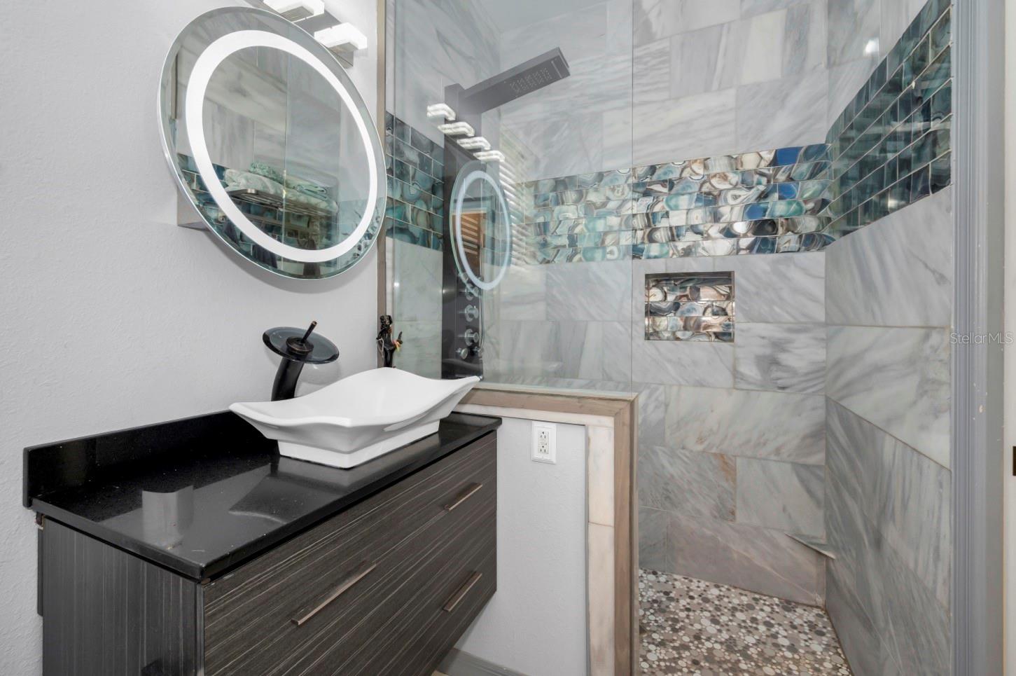 4874 WESTCHESTER CT