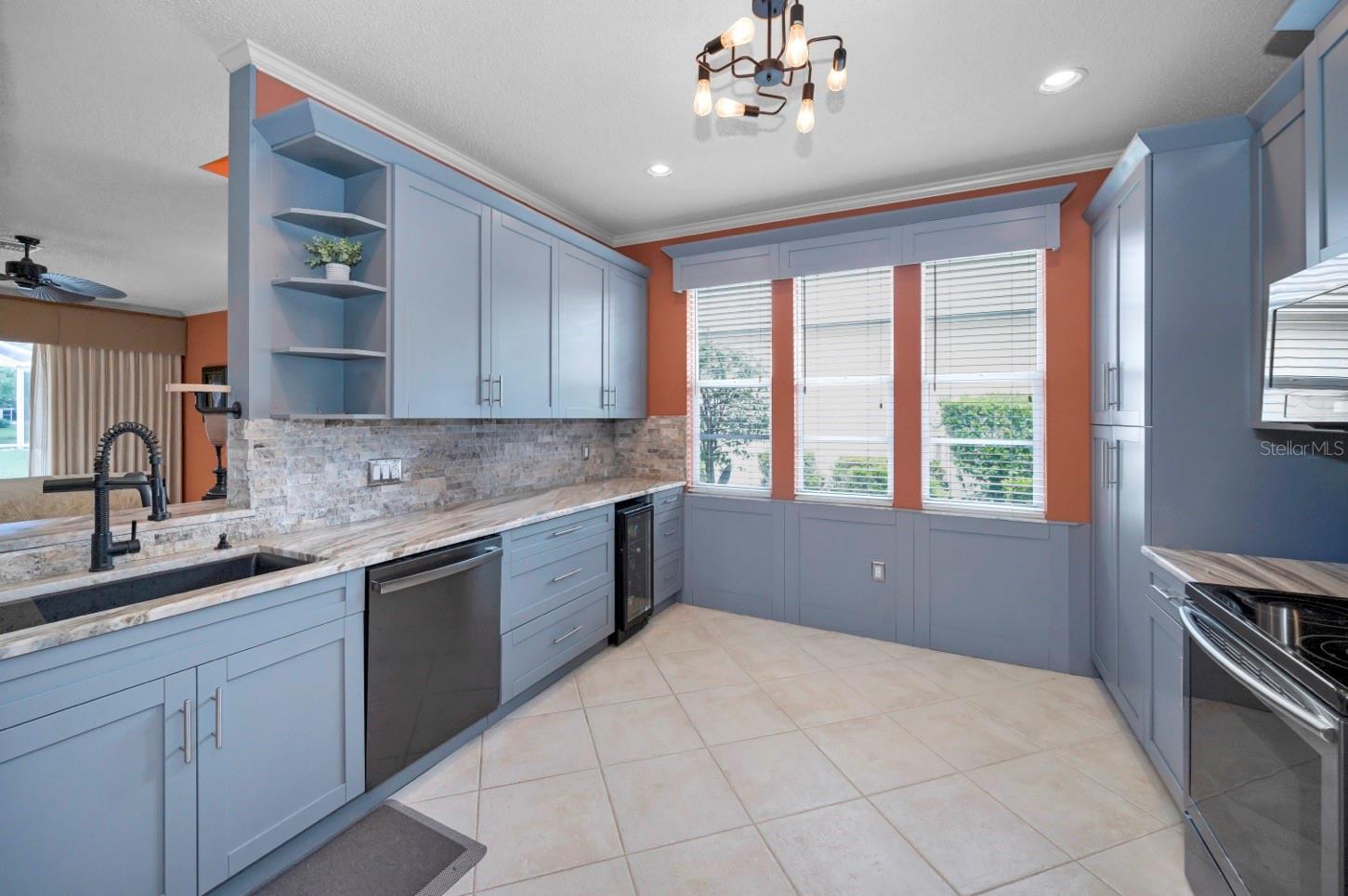 4874 WESTCHESTER CT