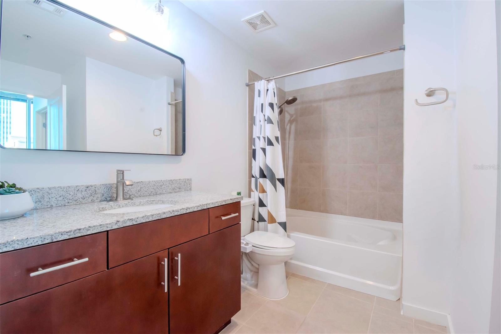 777 N ASHLEY DR #1204