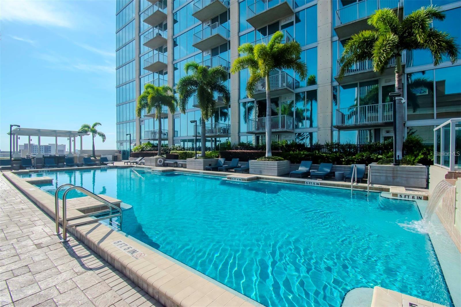 777 N ASHLEY DR #2009