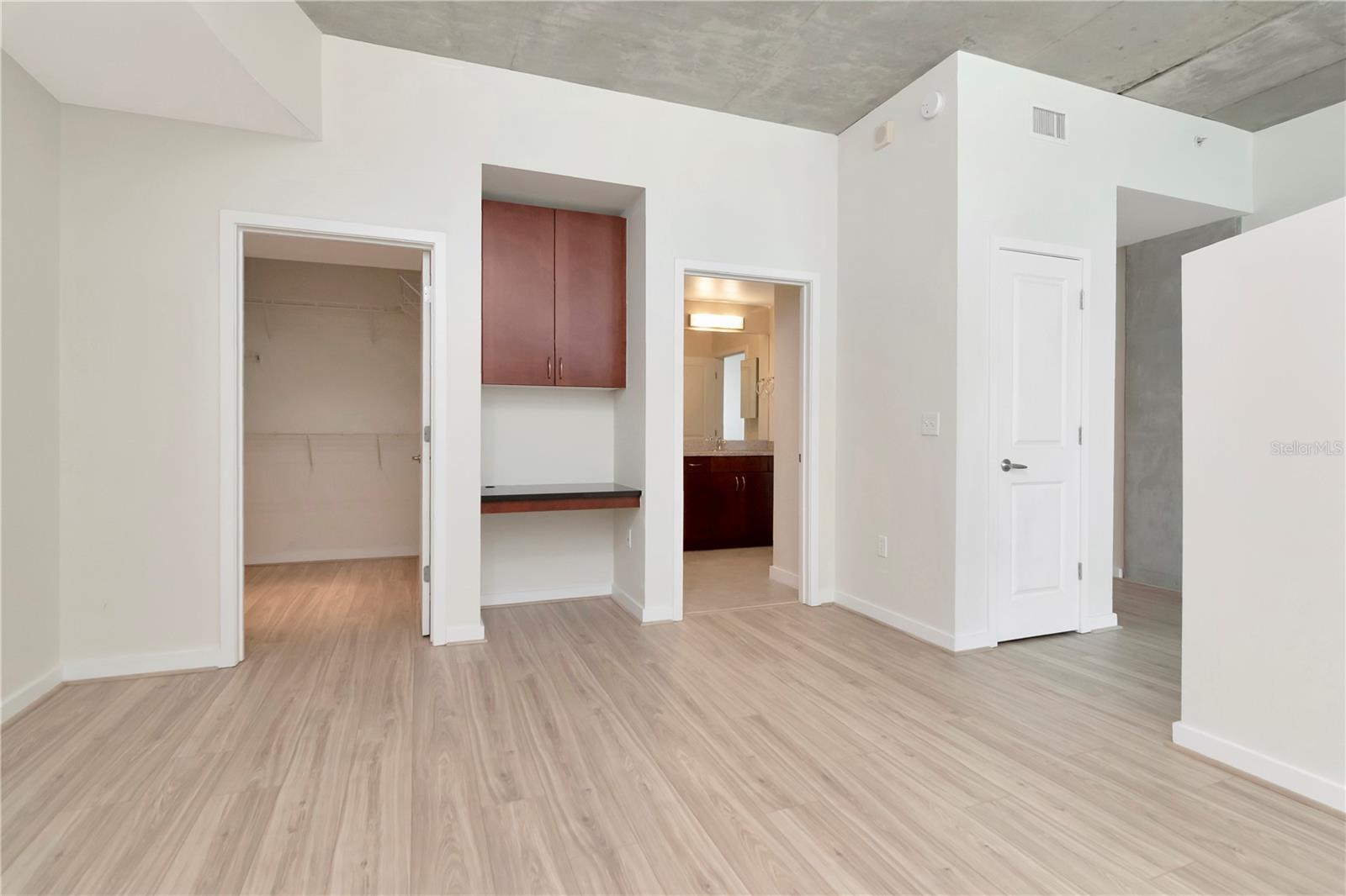 777 N ASHLEY DR #2009