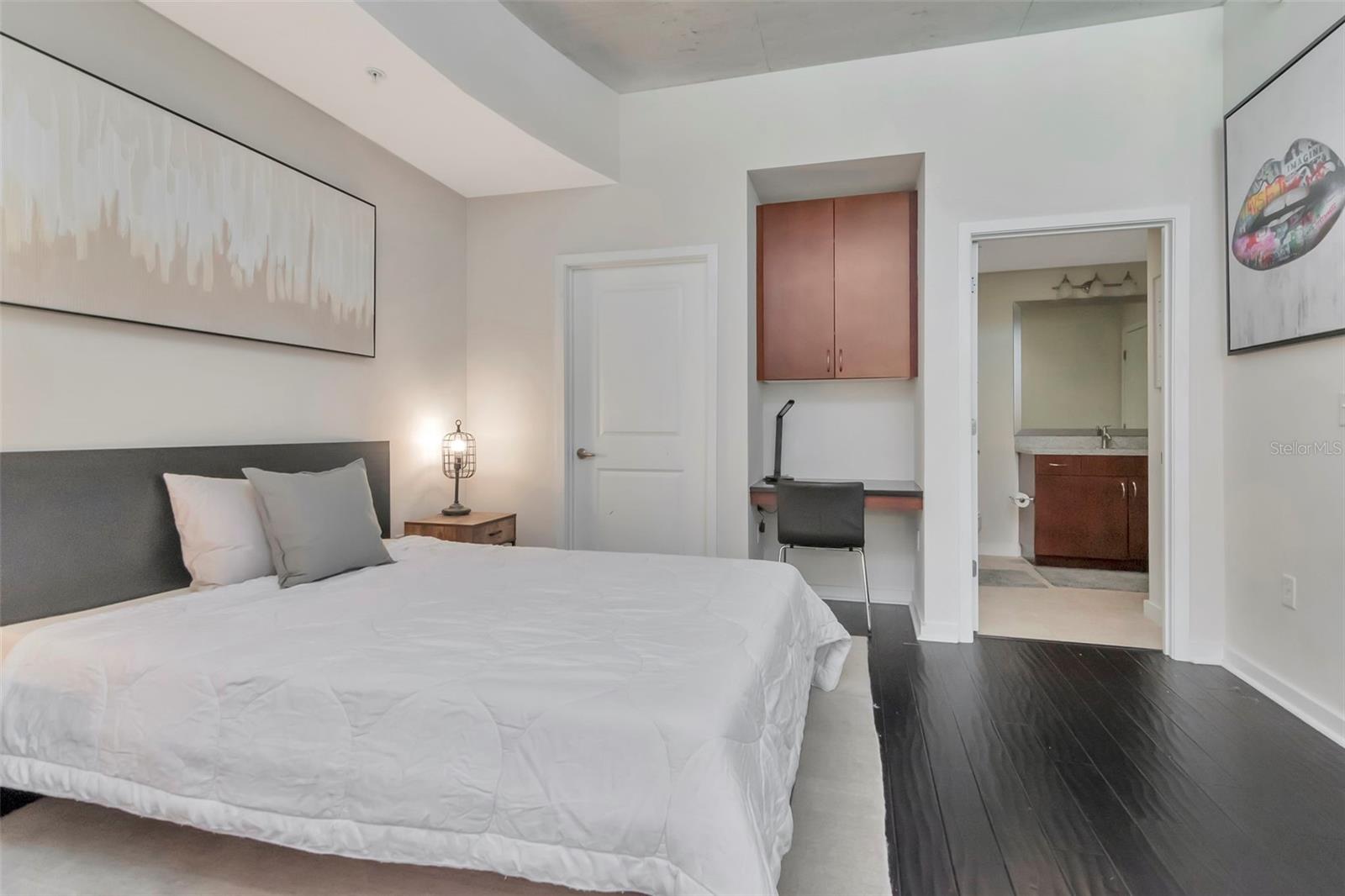 777 N ASHLEY DR #1809