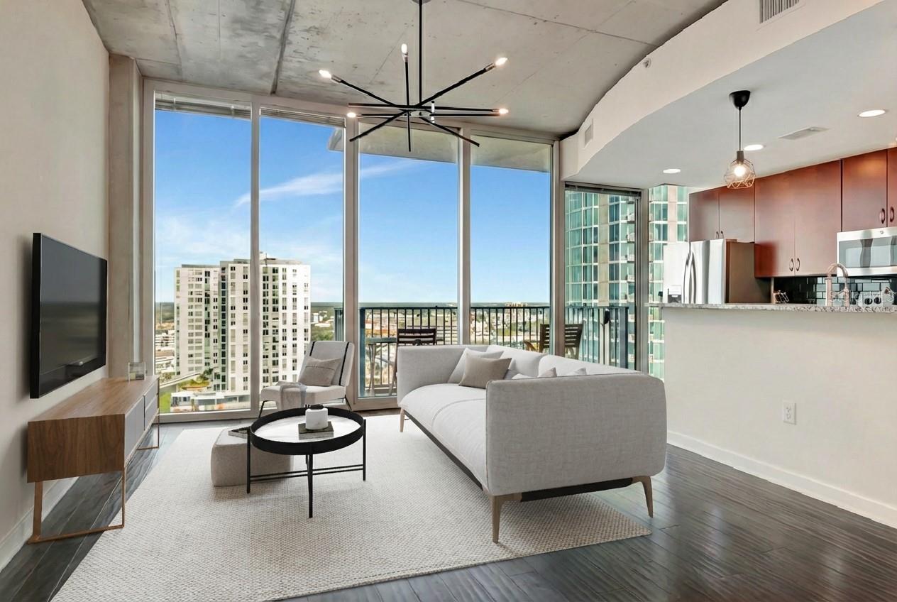 777 N ASHLEY DR #1809