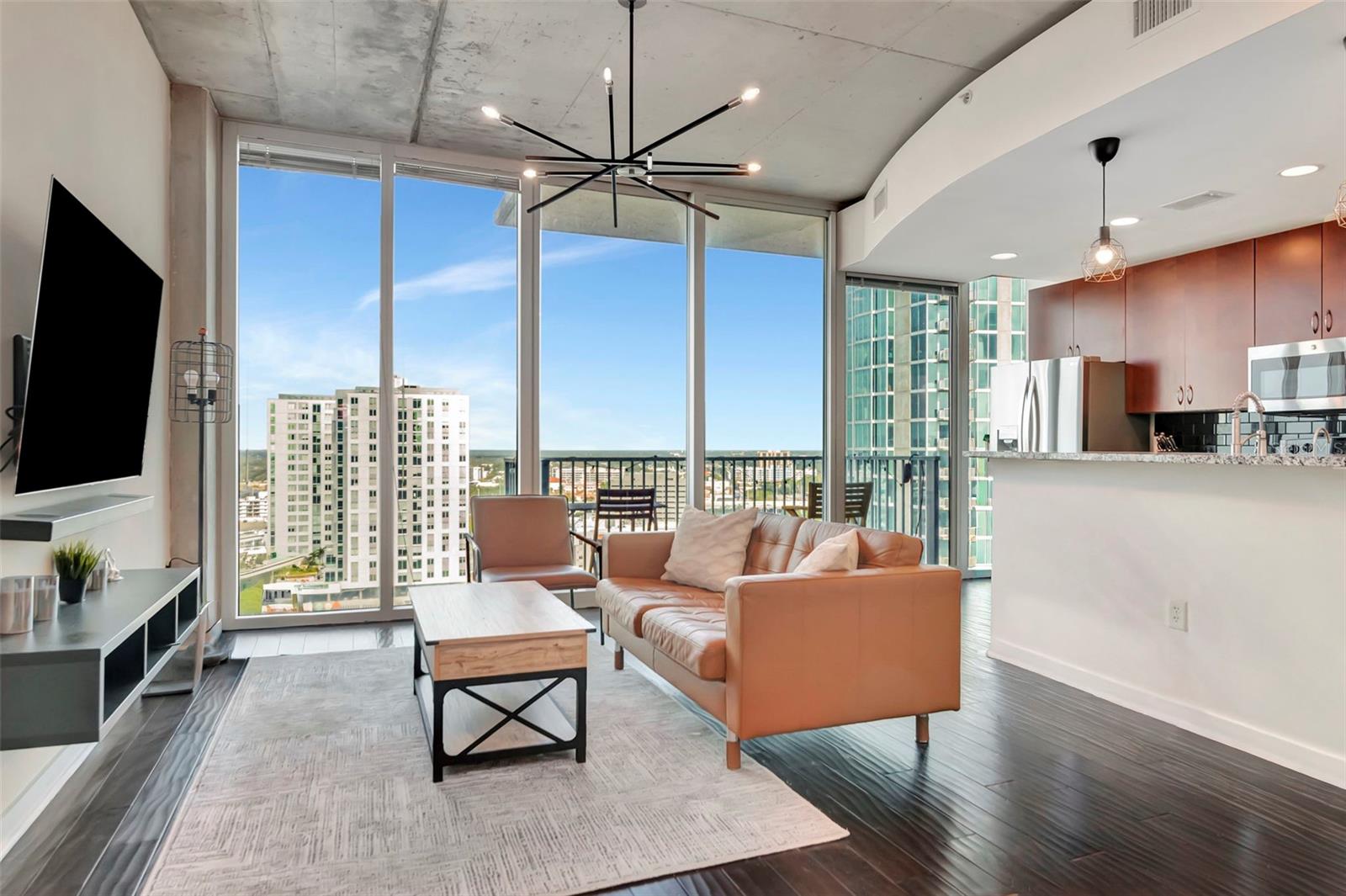 777 N ASHLEY DR #1809