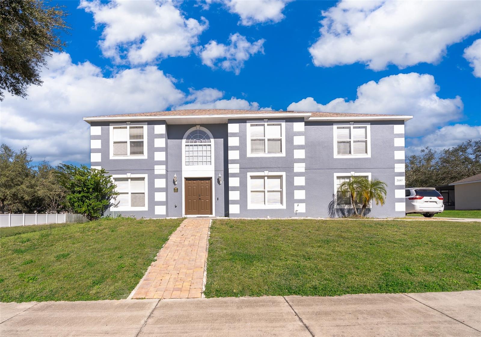 2897 RUXTON DR