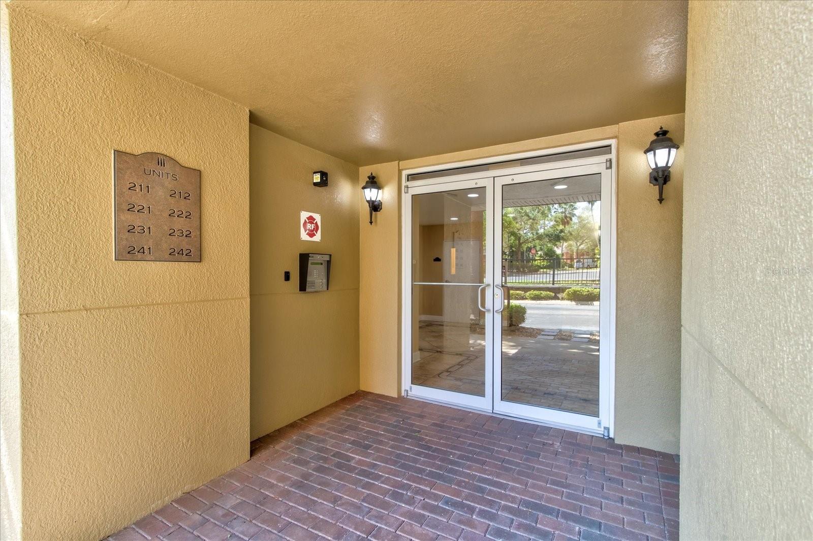 7516 TOSCANA BLVD #242