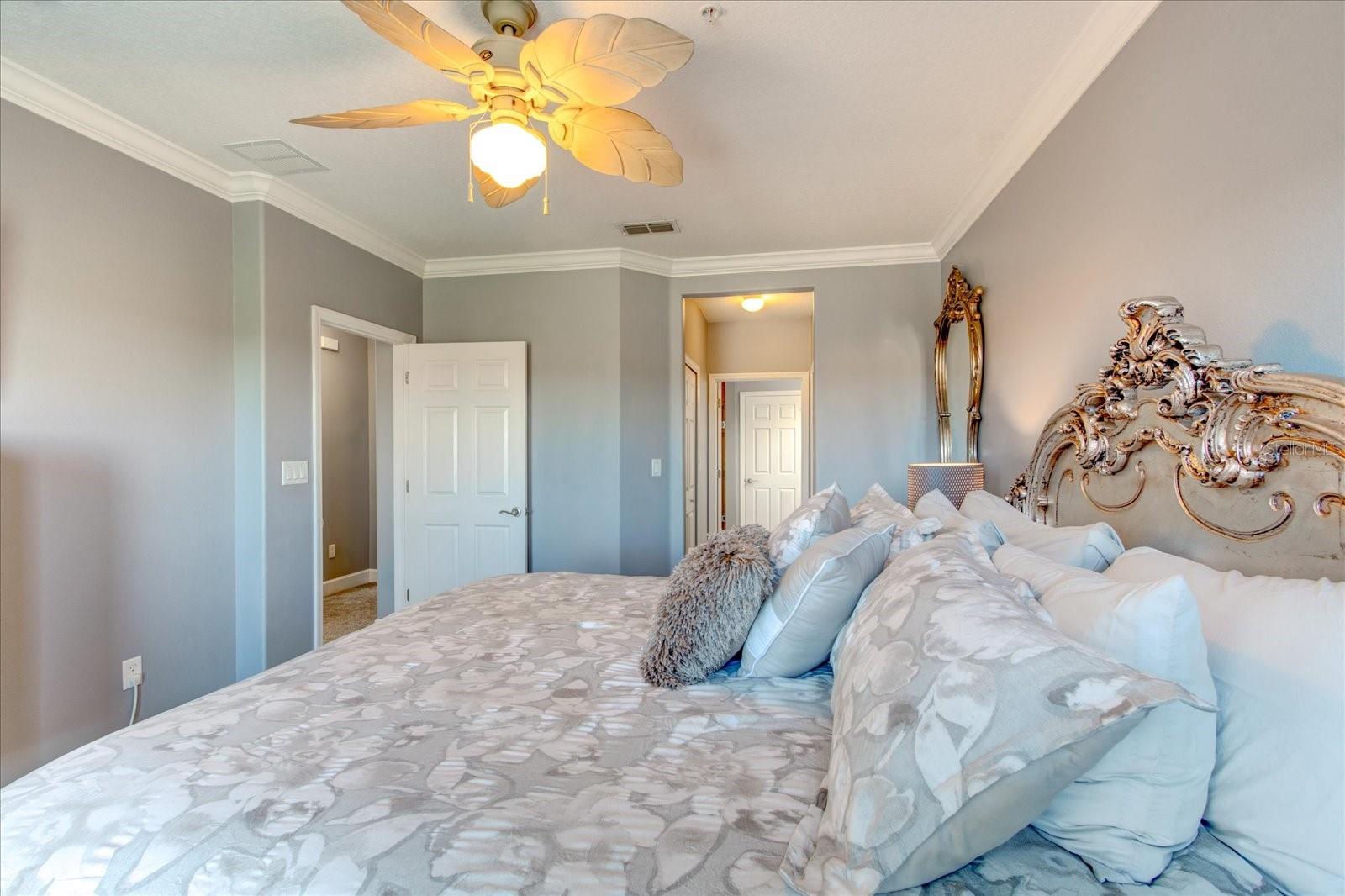 7516 TOSCANA BLVD #242