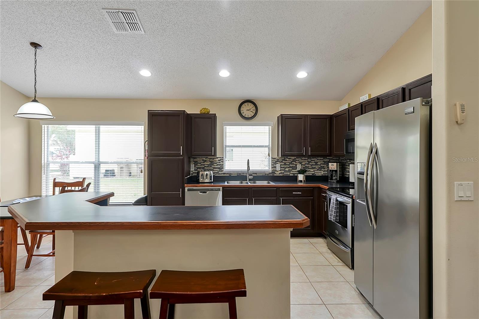 16140 BLOSSOM HILL LOOP