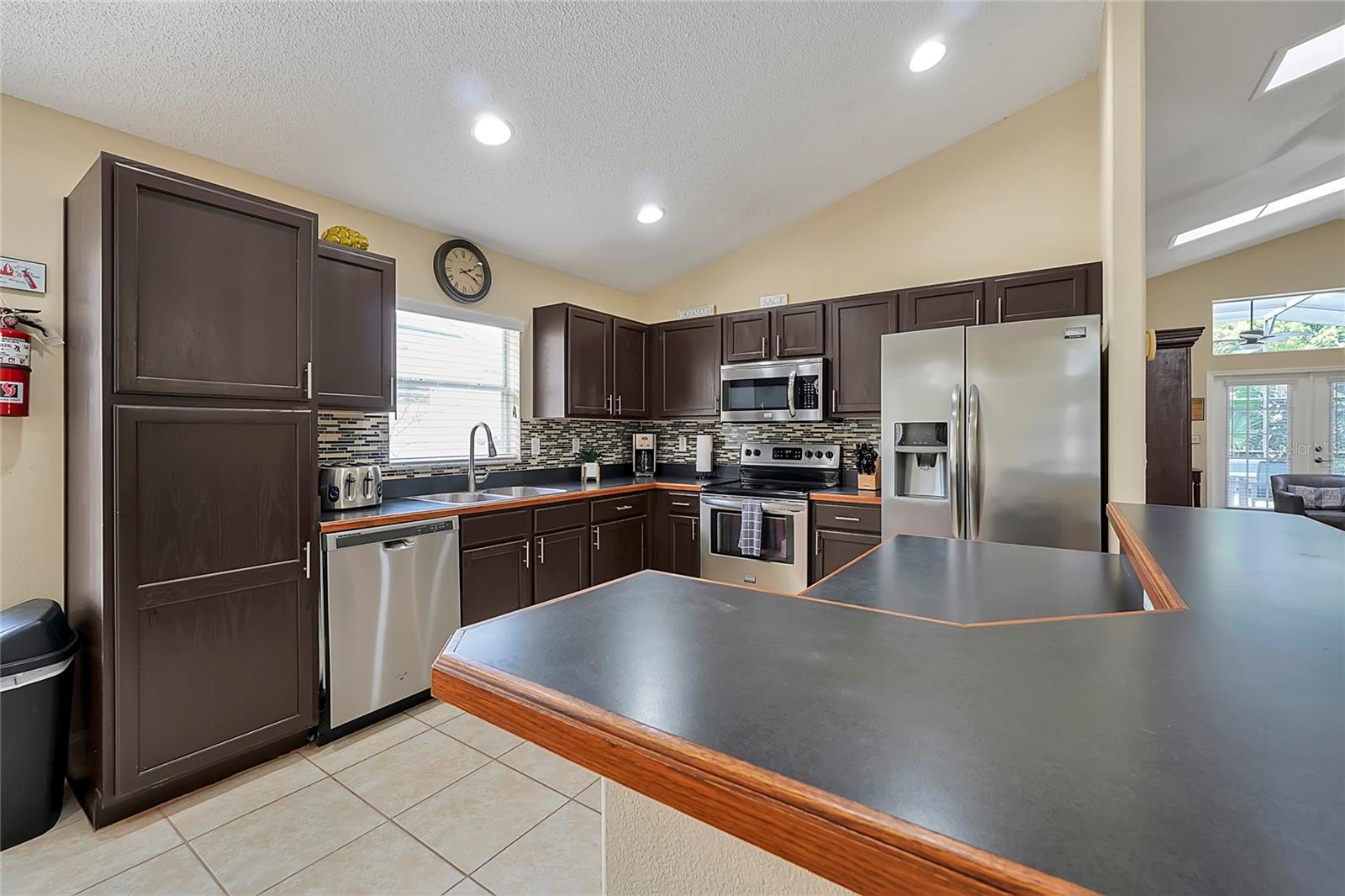 16140 BLOSSOM HILL LOOP