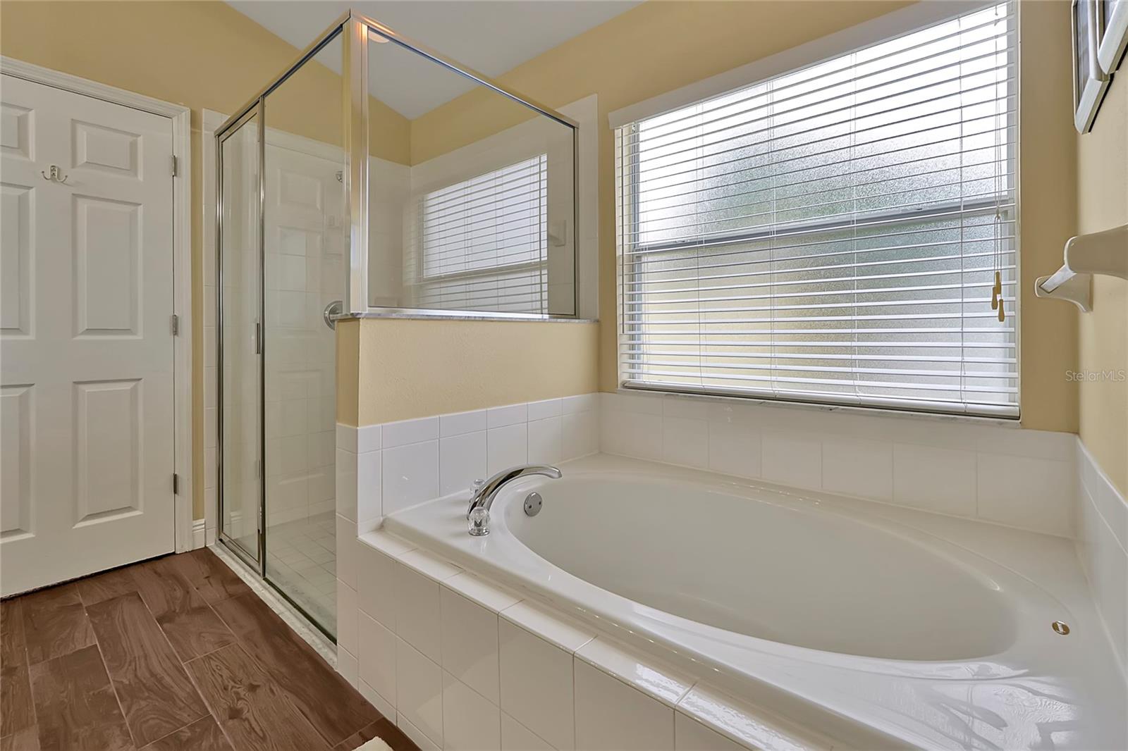 16140 BLOSSOM HILL LOOP