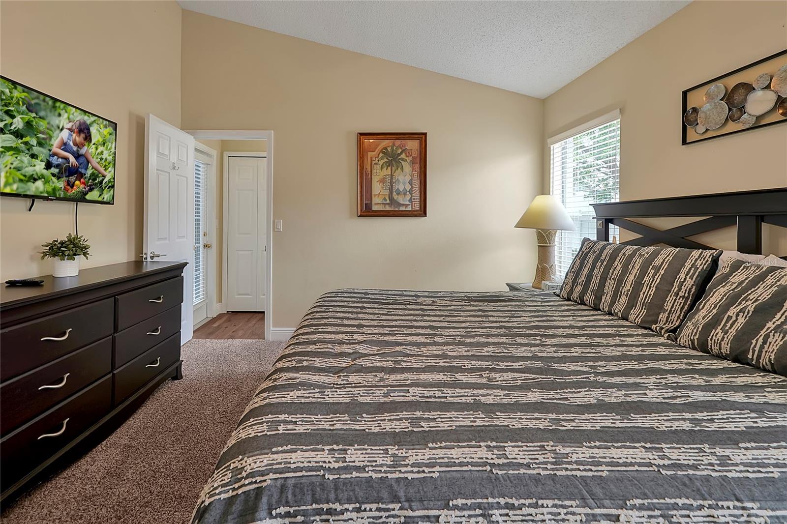 16140 BLOSSOM HILL LOOP