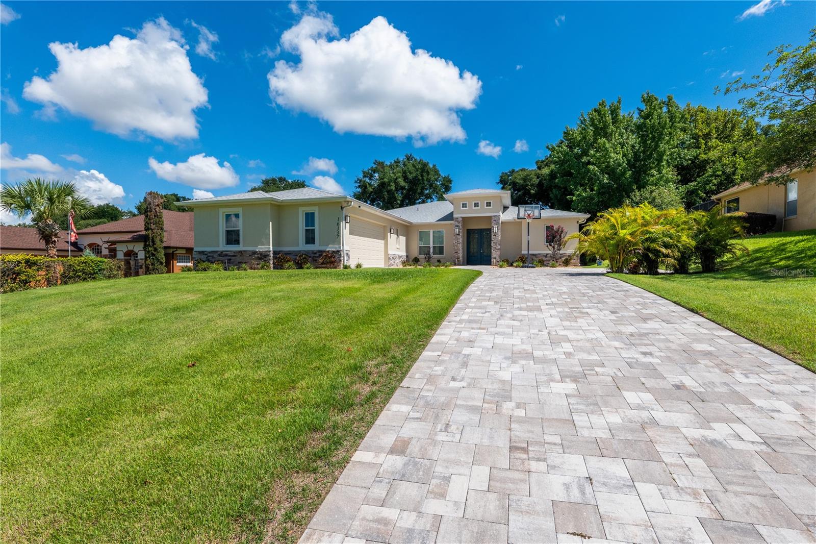 16337 MAGNOLIA BLUFF DR