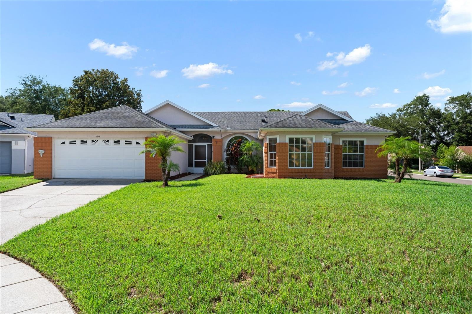 1715 COUNTRY CHALET CT