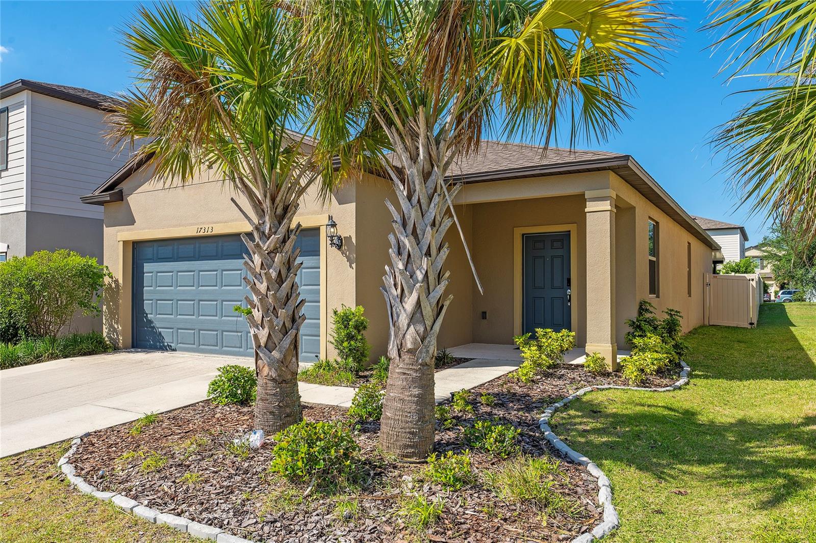 17313 BRACKEN FERN LN