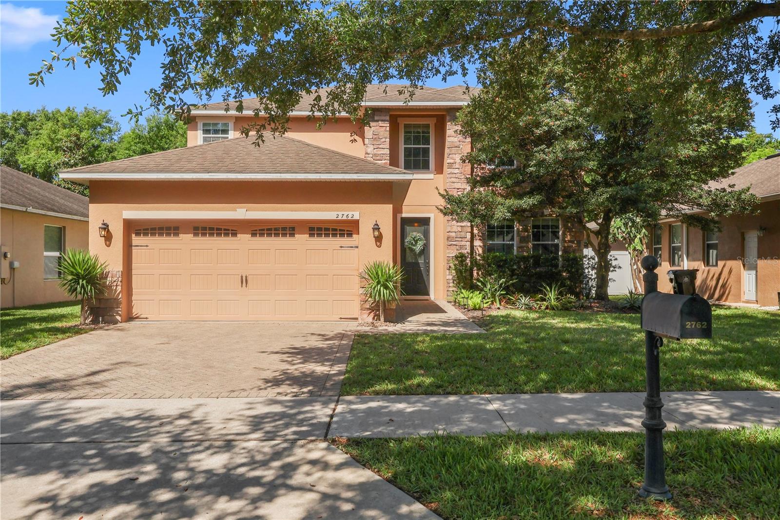 2762 PEPPER LN