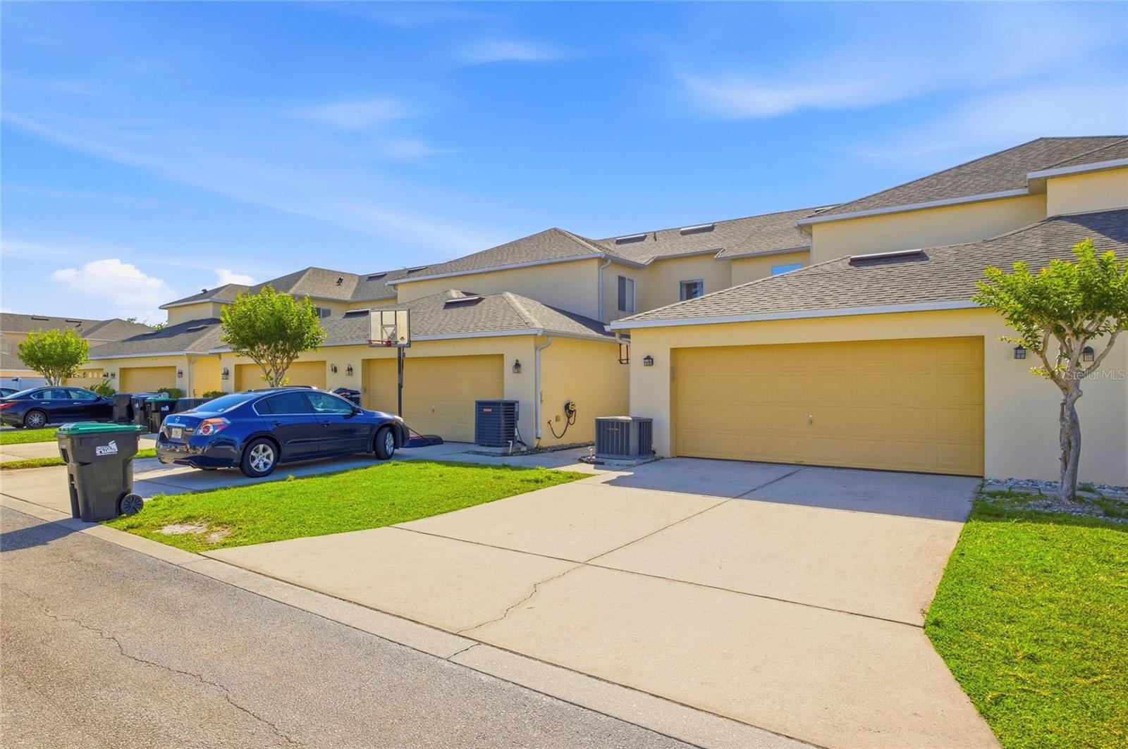 2553 ABEY BLANCO DR