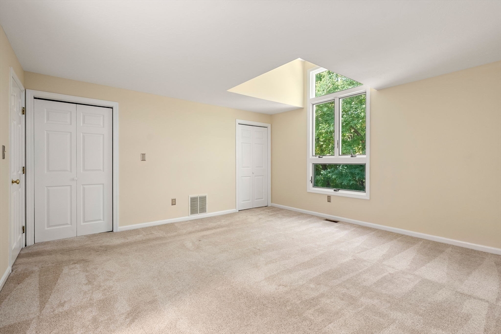 849 Boston Post Rd E # 8C