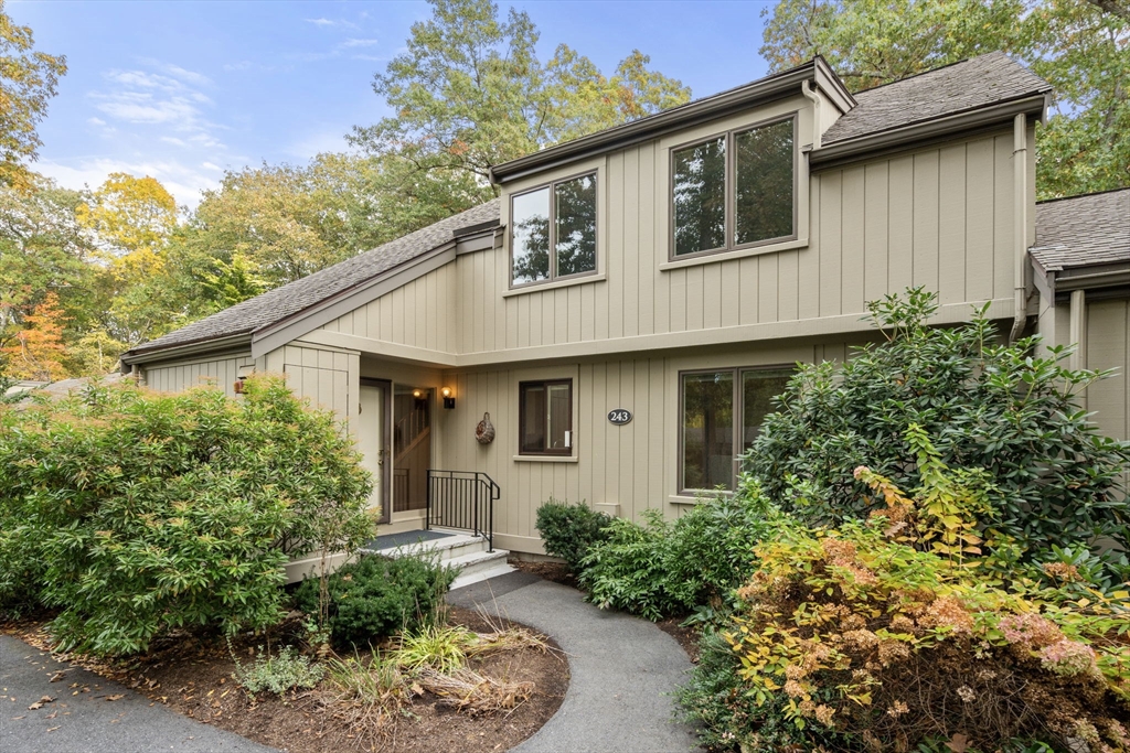 243 Aspen Cir # 243