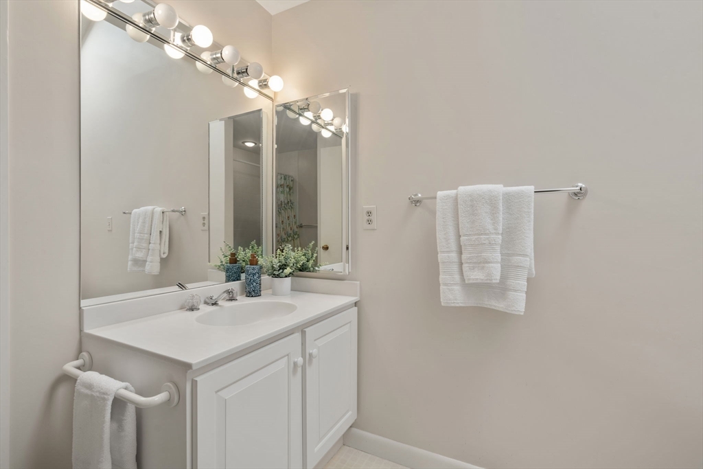 243 Aspen Cir # 243