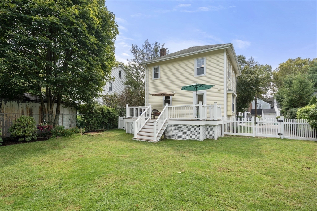 36 Courtney Rd